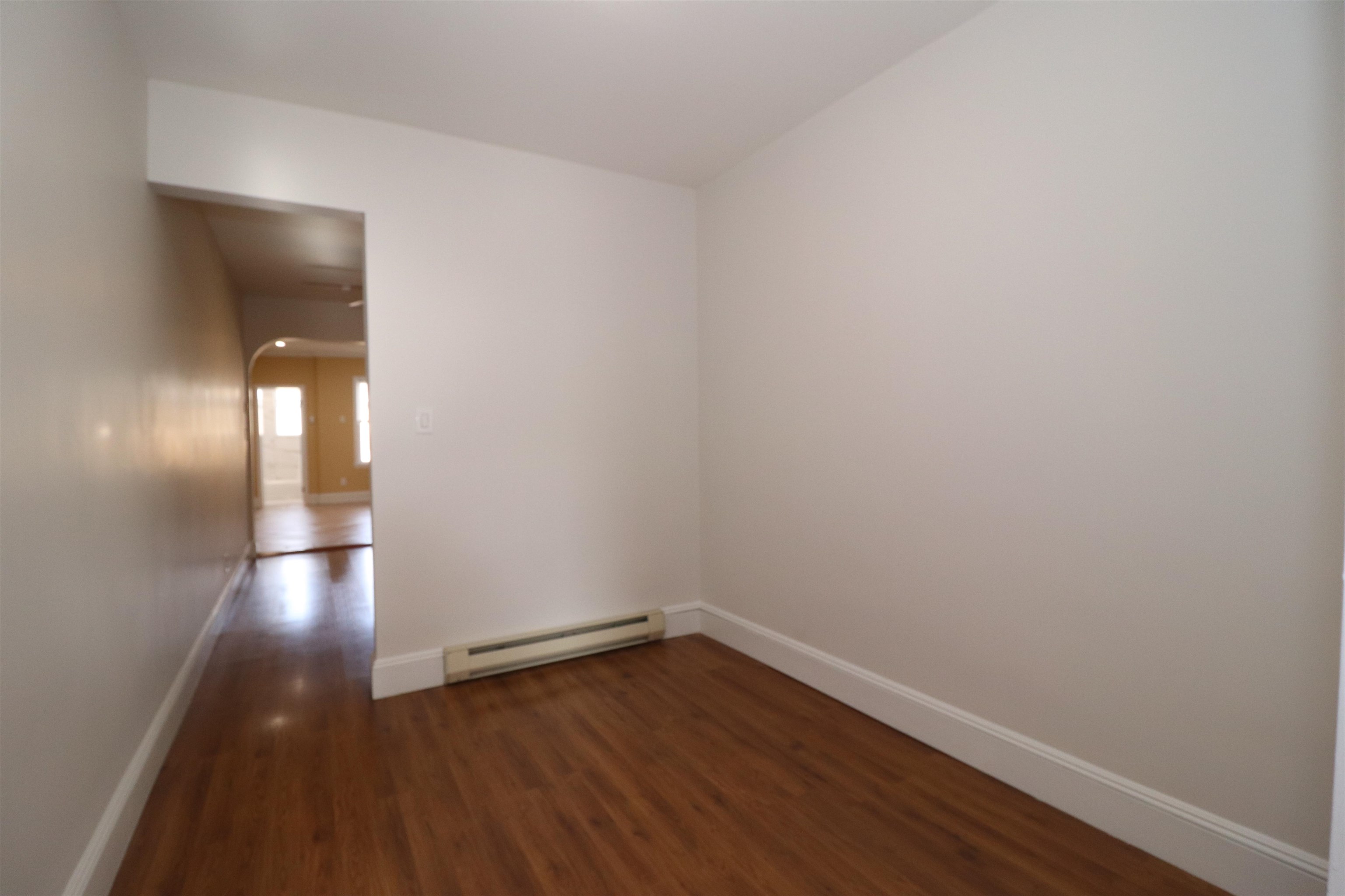 348 7TH ST Unit: 6 (3R)