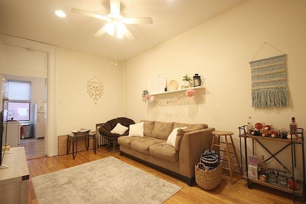 164 5TH ST Unit: 2