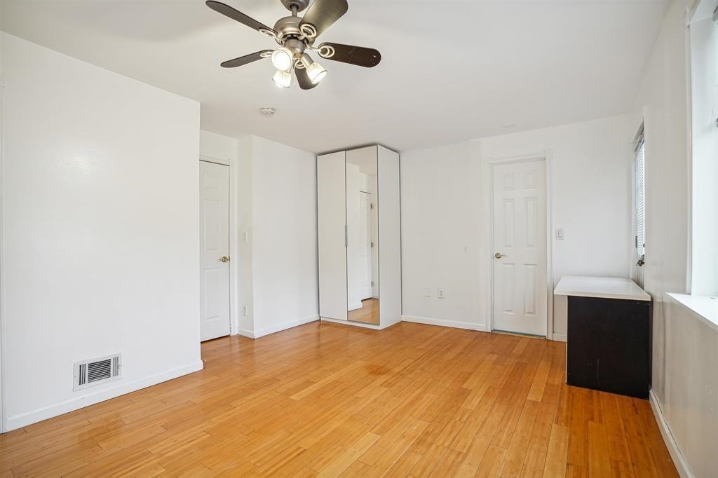 292 NEW YORK AVE