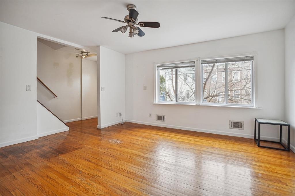 292 NEW YORK AVE