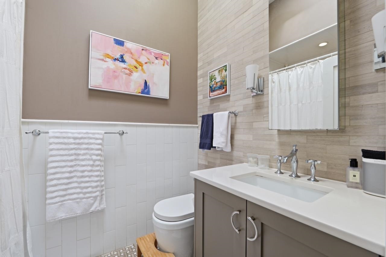 604 ADAMS ST Unit: 7