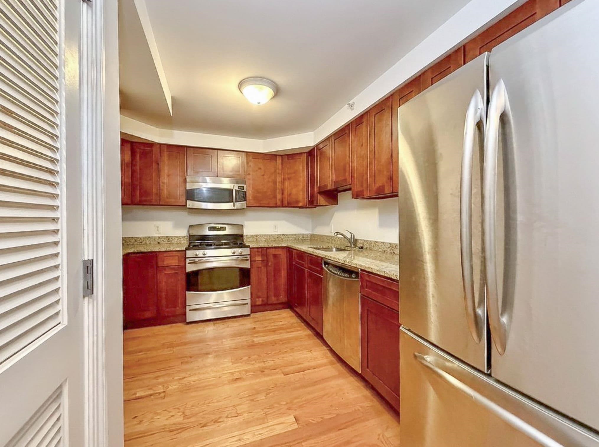809 22ND ST Unit: 703