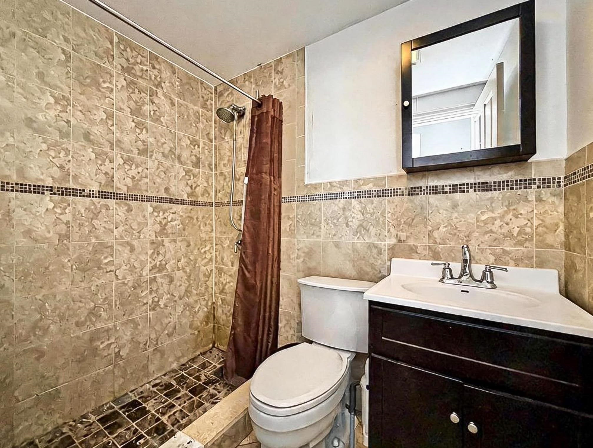 809 22ND ST Unit: 703
