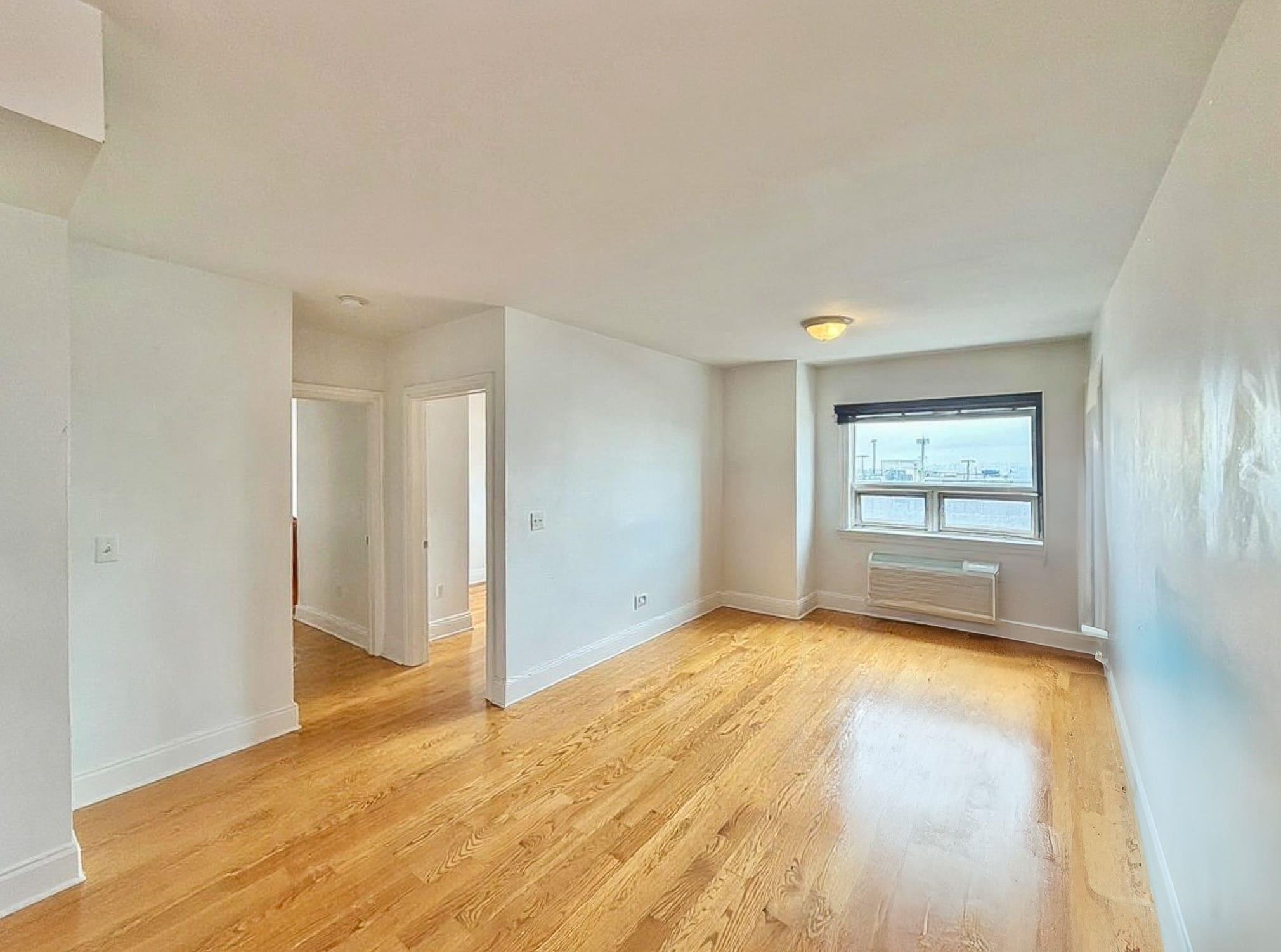 809 22ND ST Unit: 703