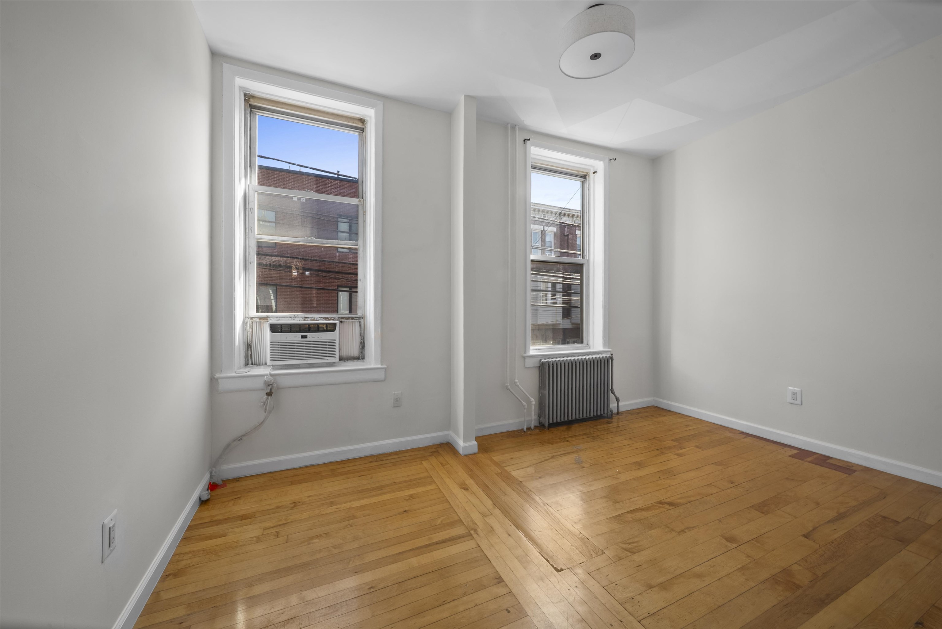 67 FRANKLIN ST Unit: 2