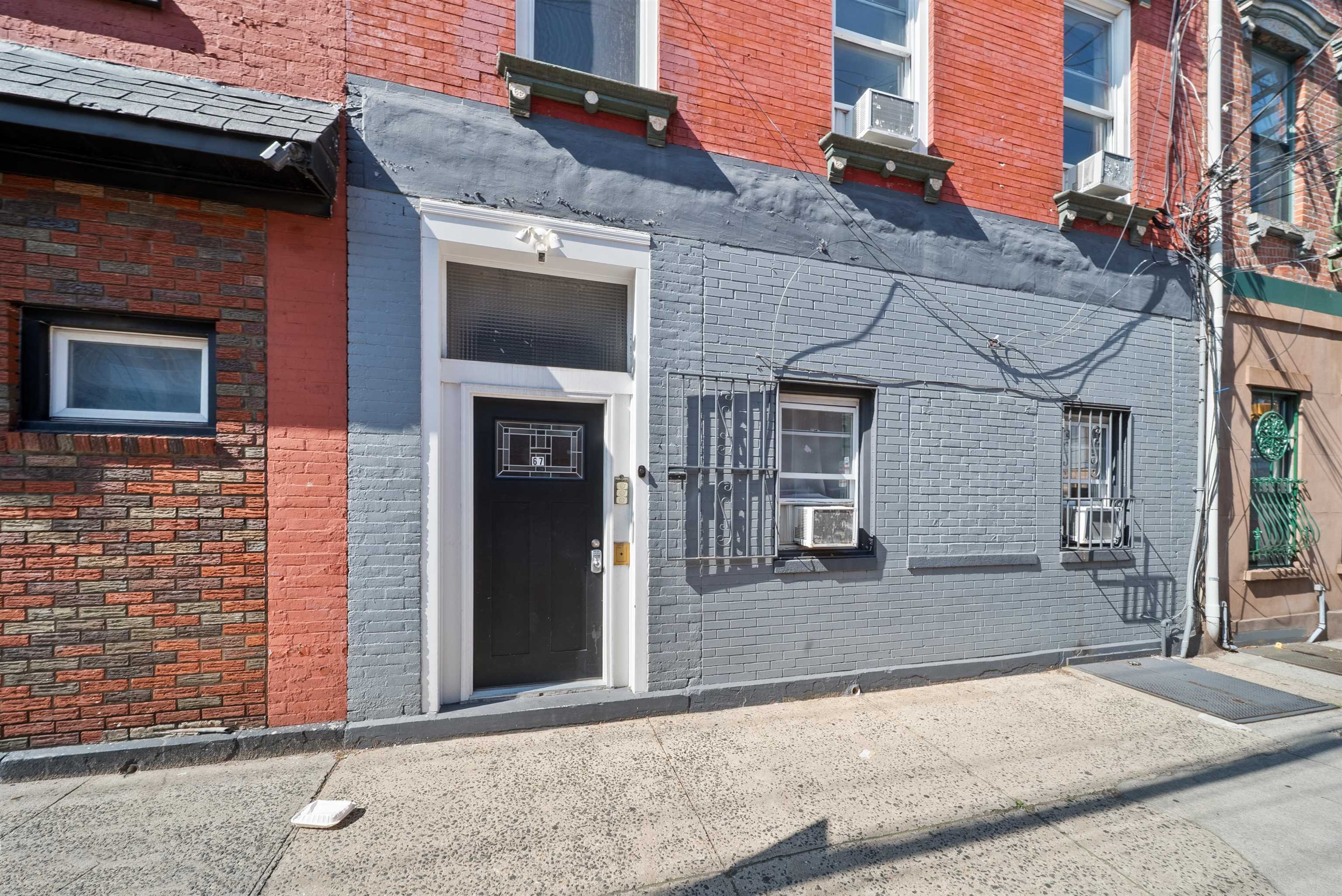 67 FRANKLIN ST Unit: 2
