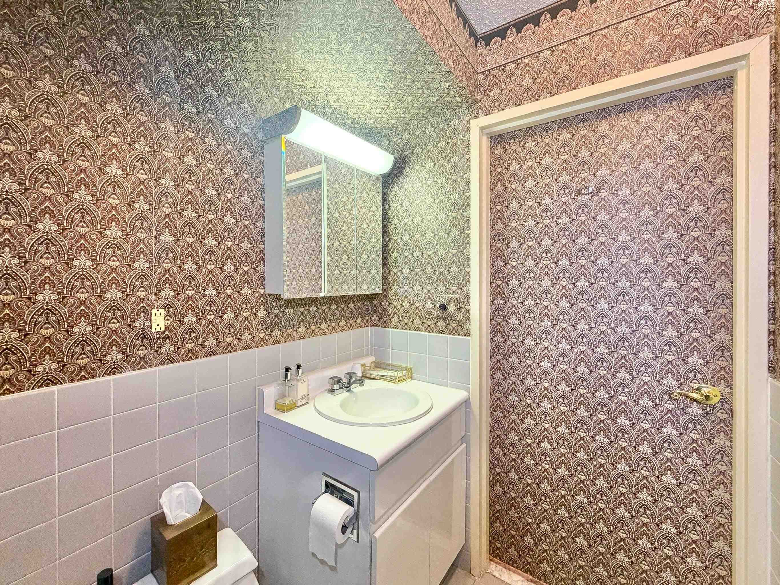 1512 PALISADE AVE Unit: 14R