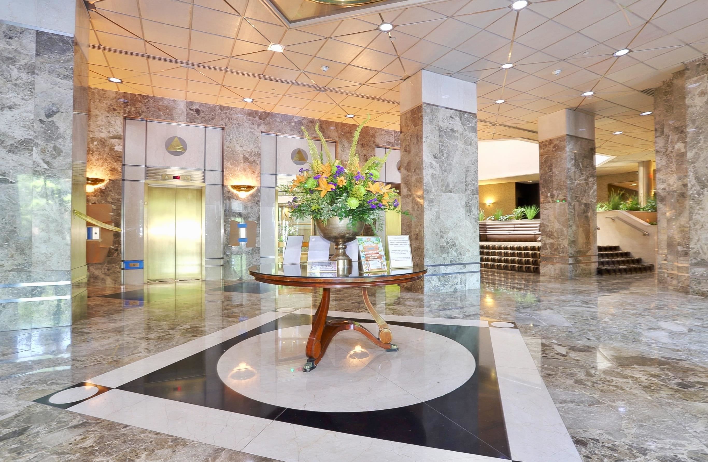 1512 PALISADE AVE Unit: 14R