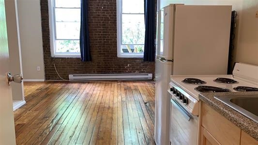 320 JEFFERSON ST Unit: 1RR