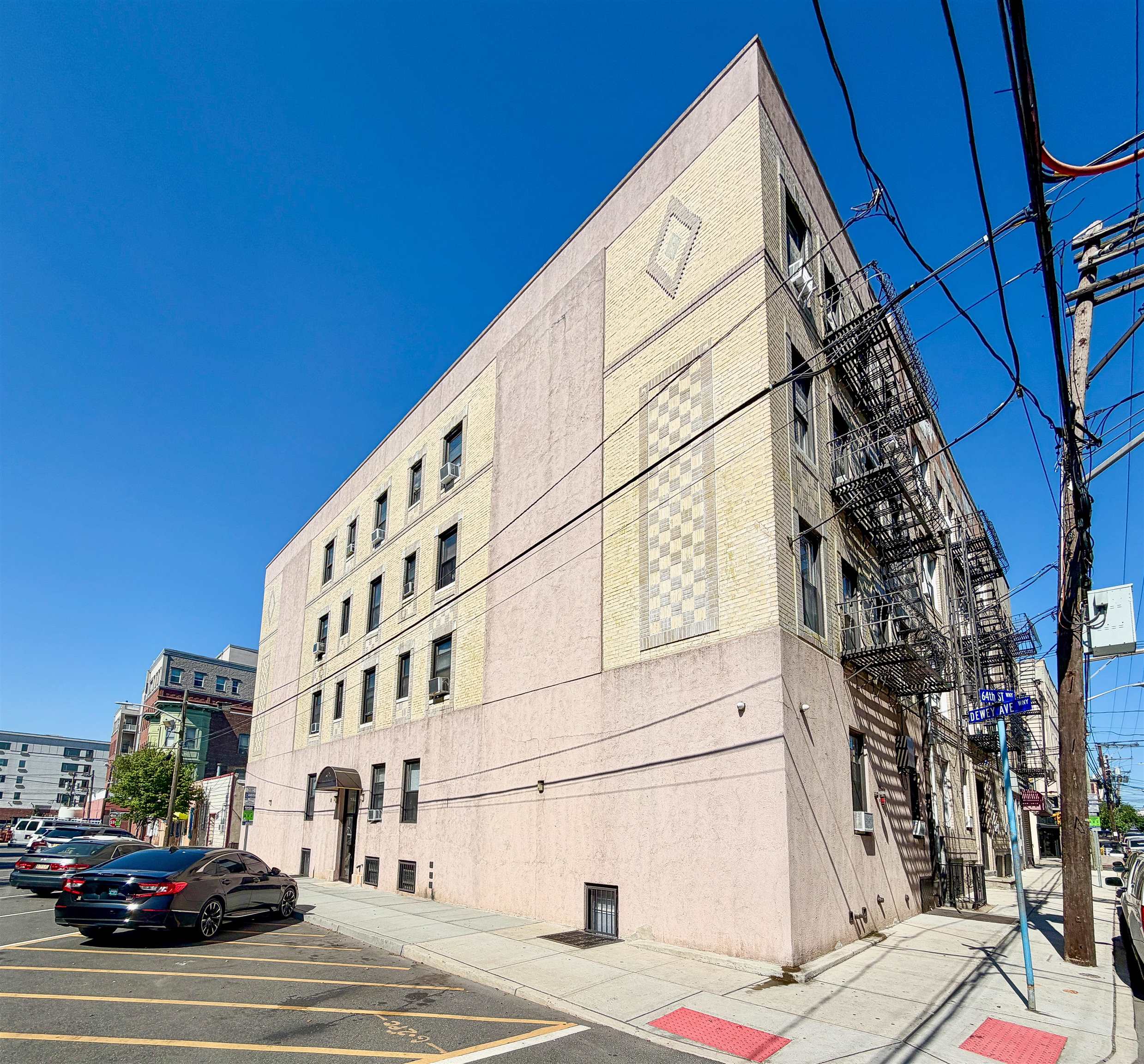 6311 DEWEY AVE Unit: 1