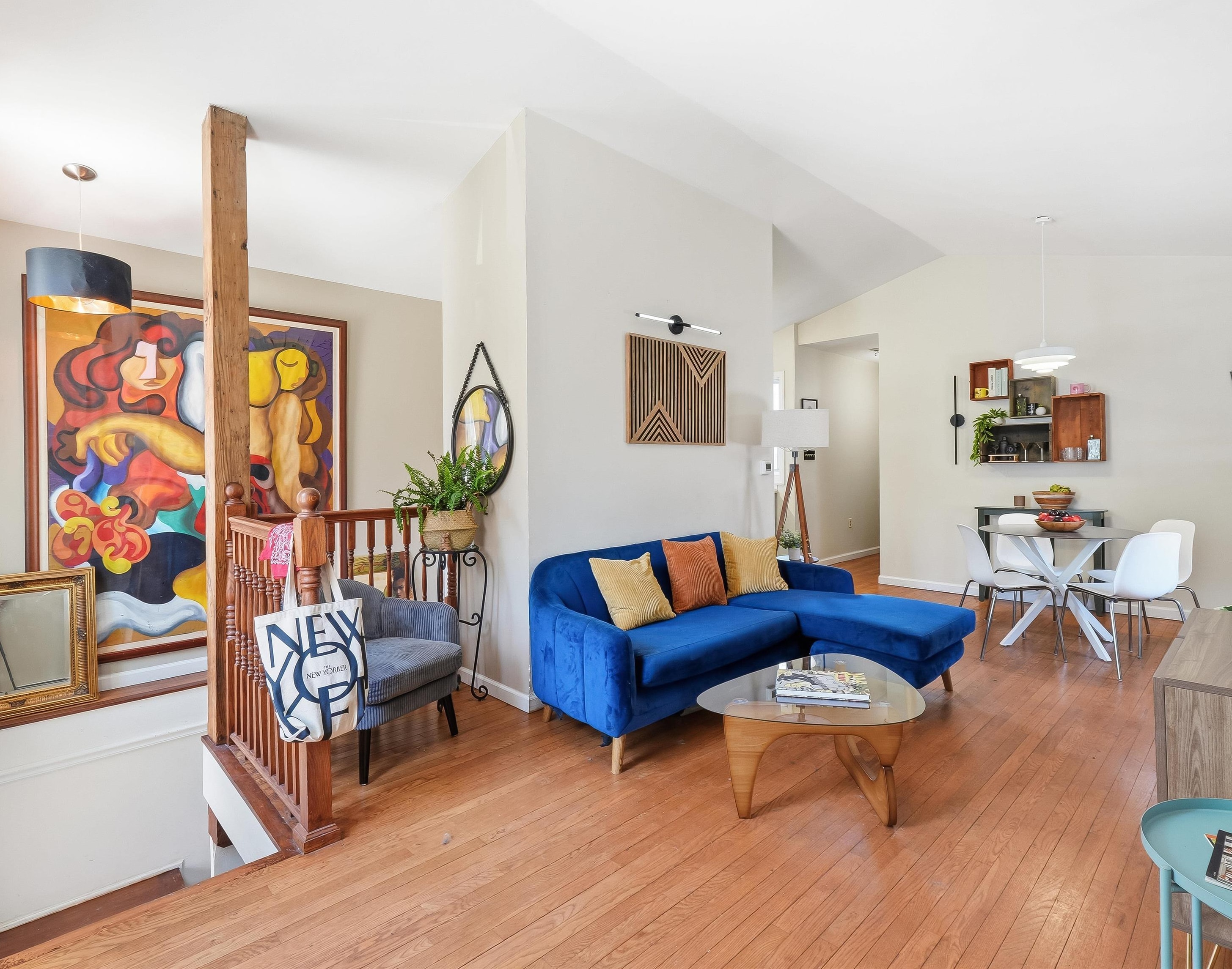 211 PLAINFIELD AVE
