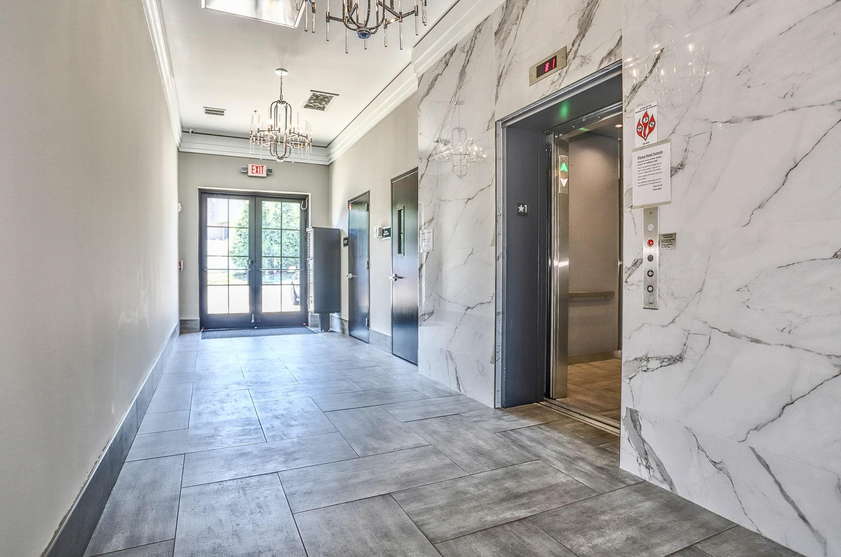 110 MARKET ST Unit: 204