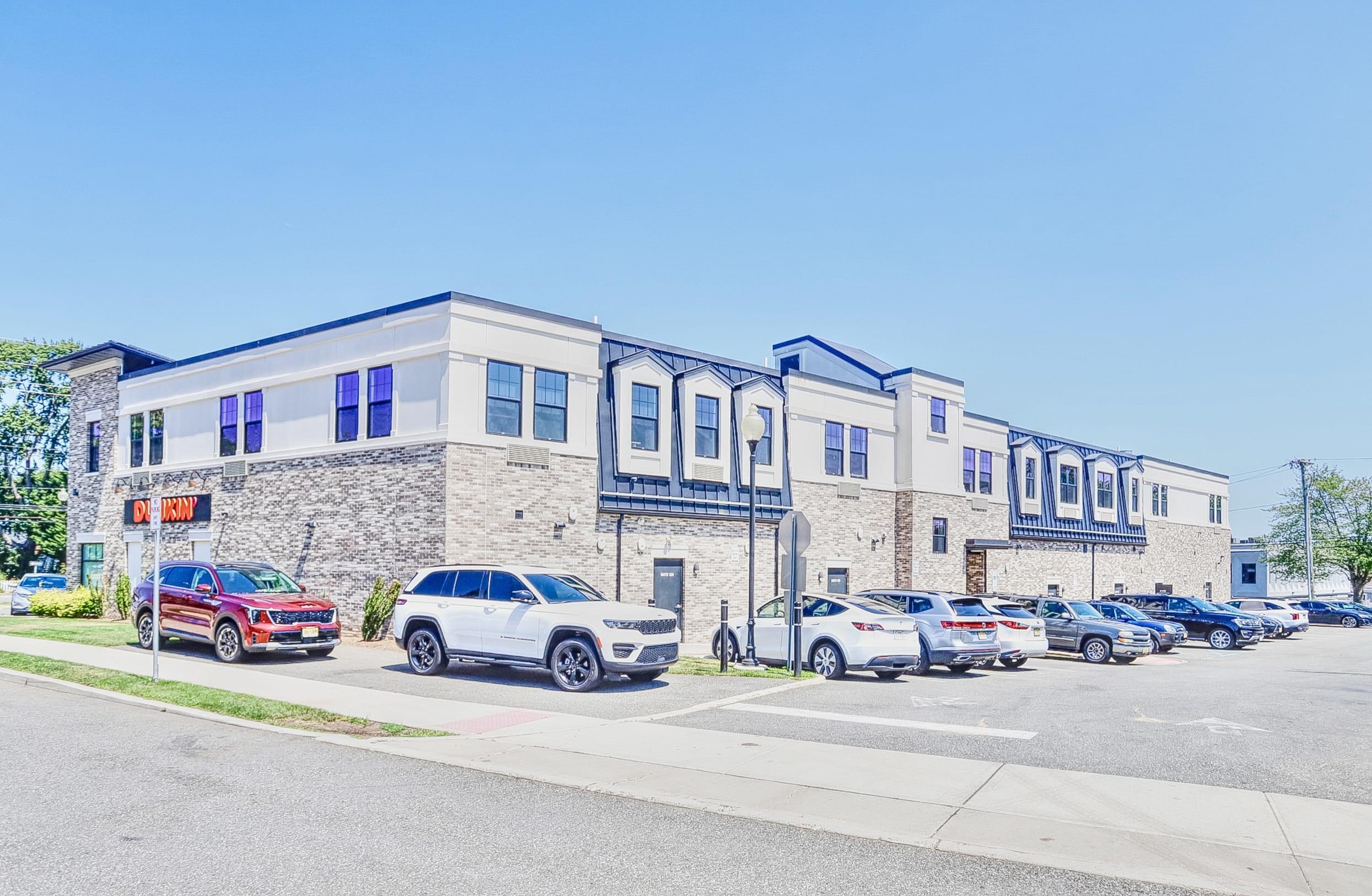 110 MARKET ST Unit: 204