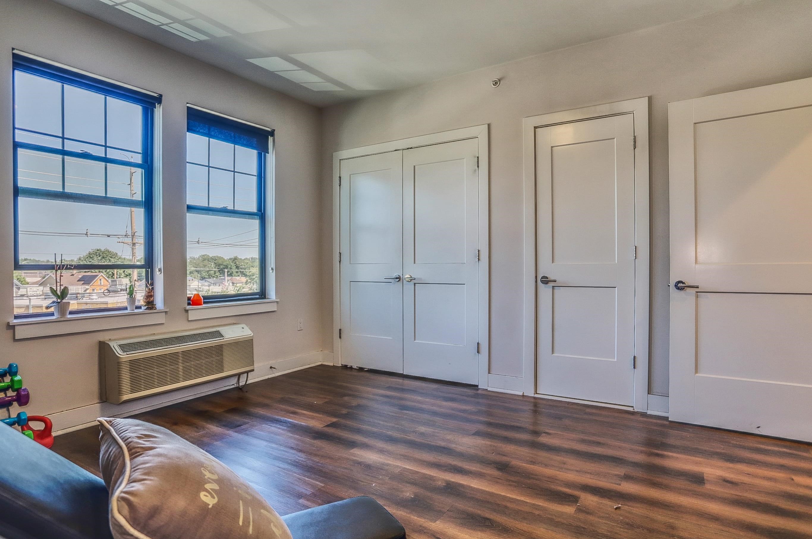 110 MARKET ST Unit: 204