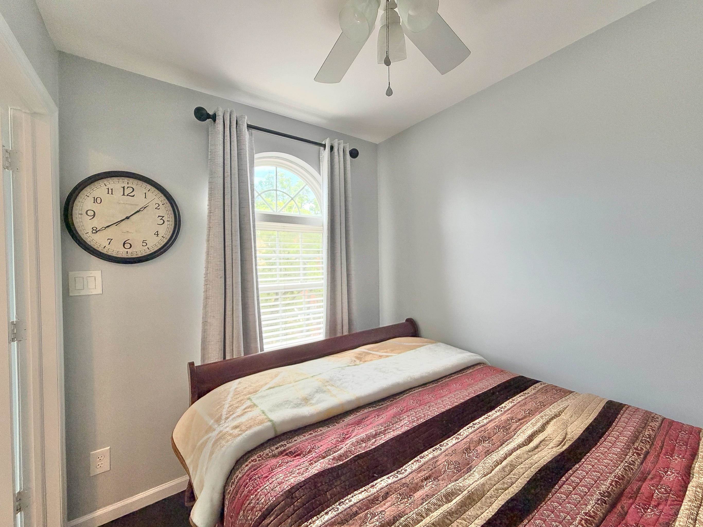 87 WALLIS AVE Unit: 2