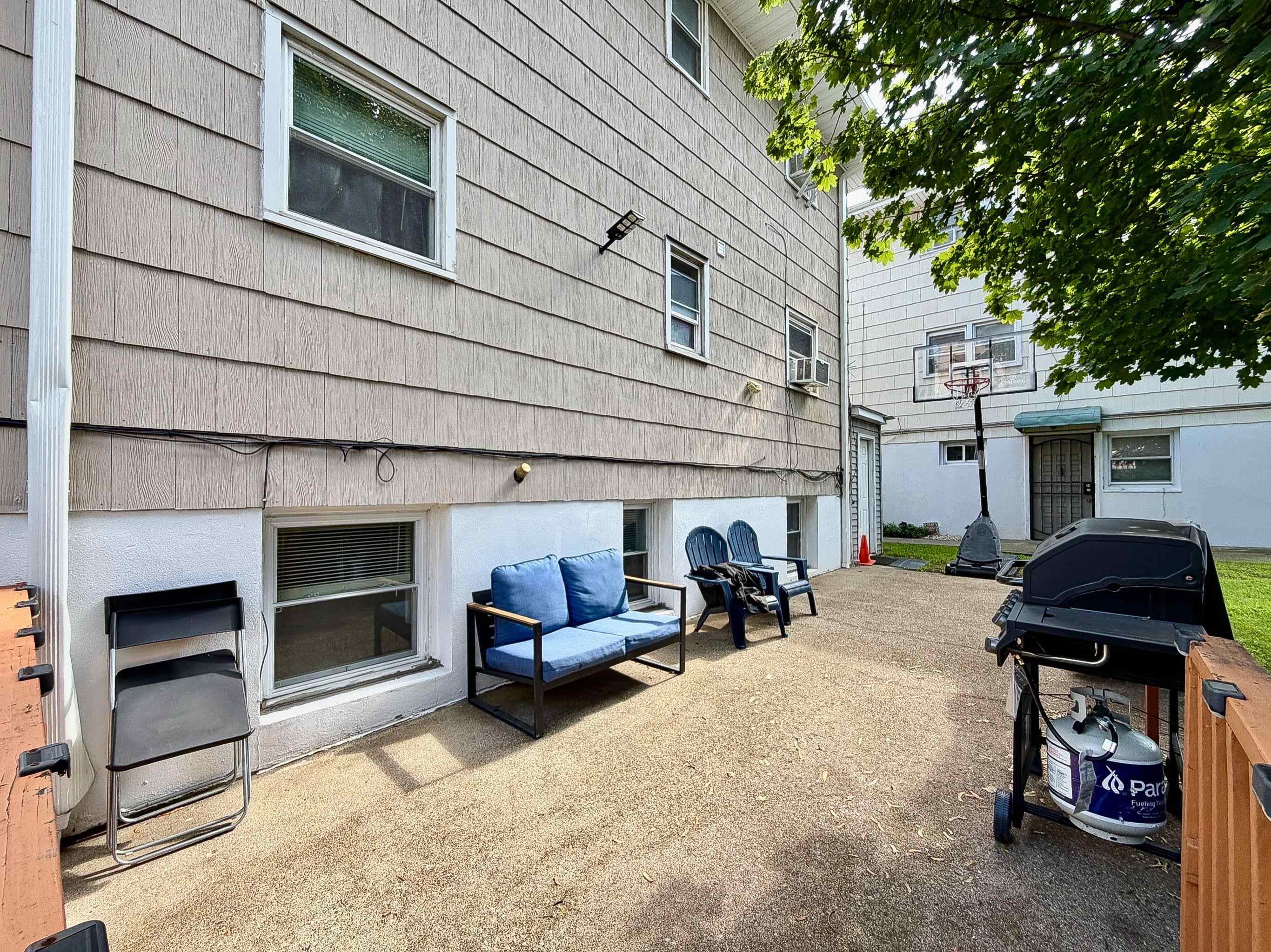 74 WEST COLUMBIA AVE Unit: 3