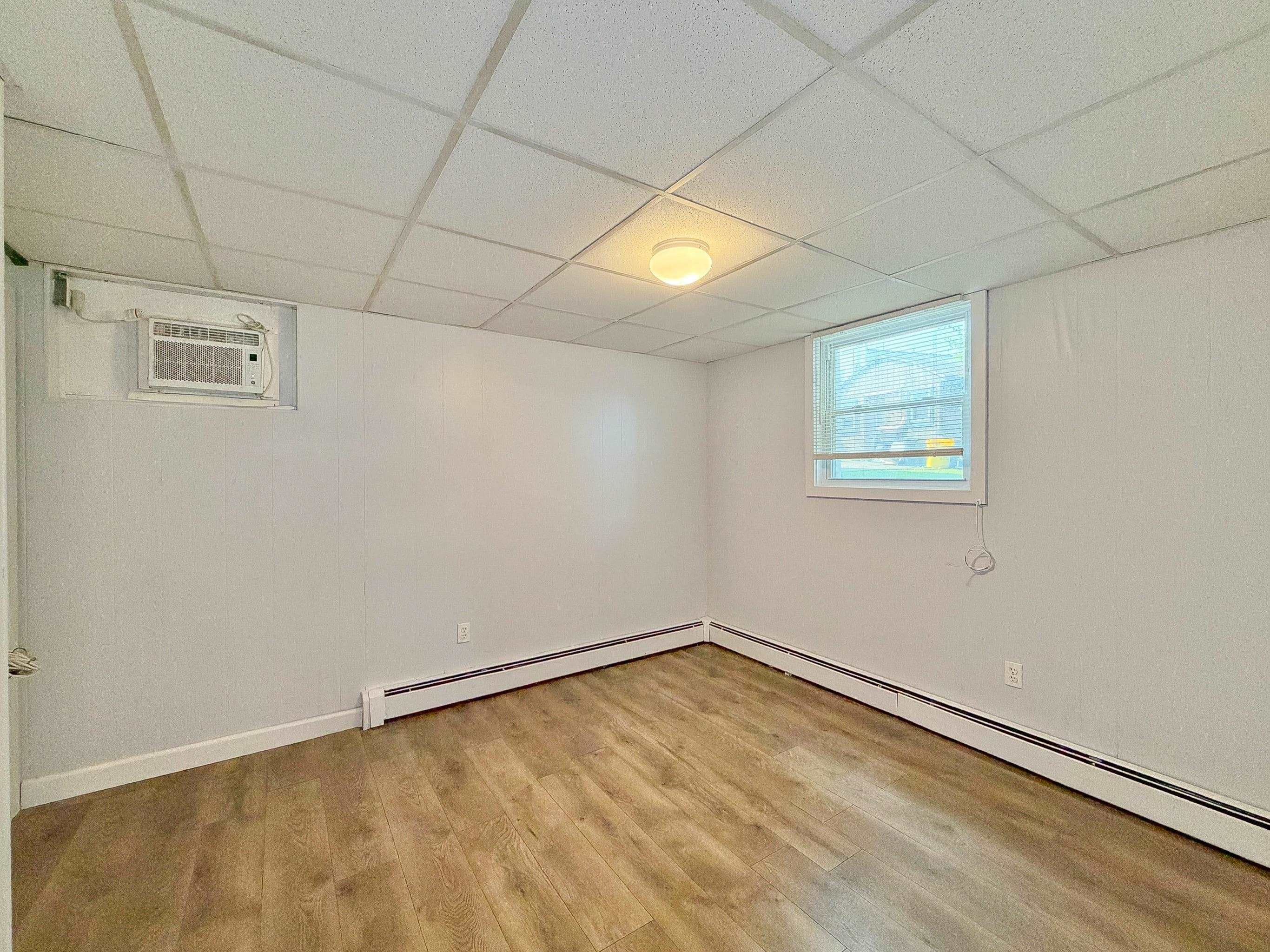 74 WEST COLUMBIA AVE Unit: 3
