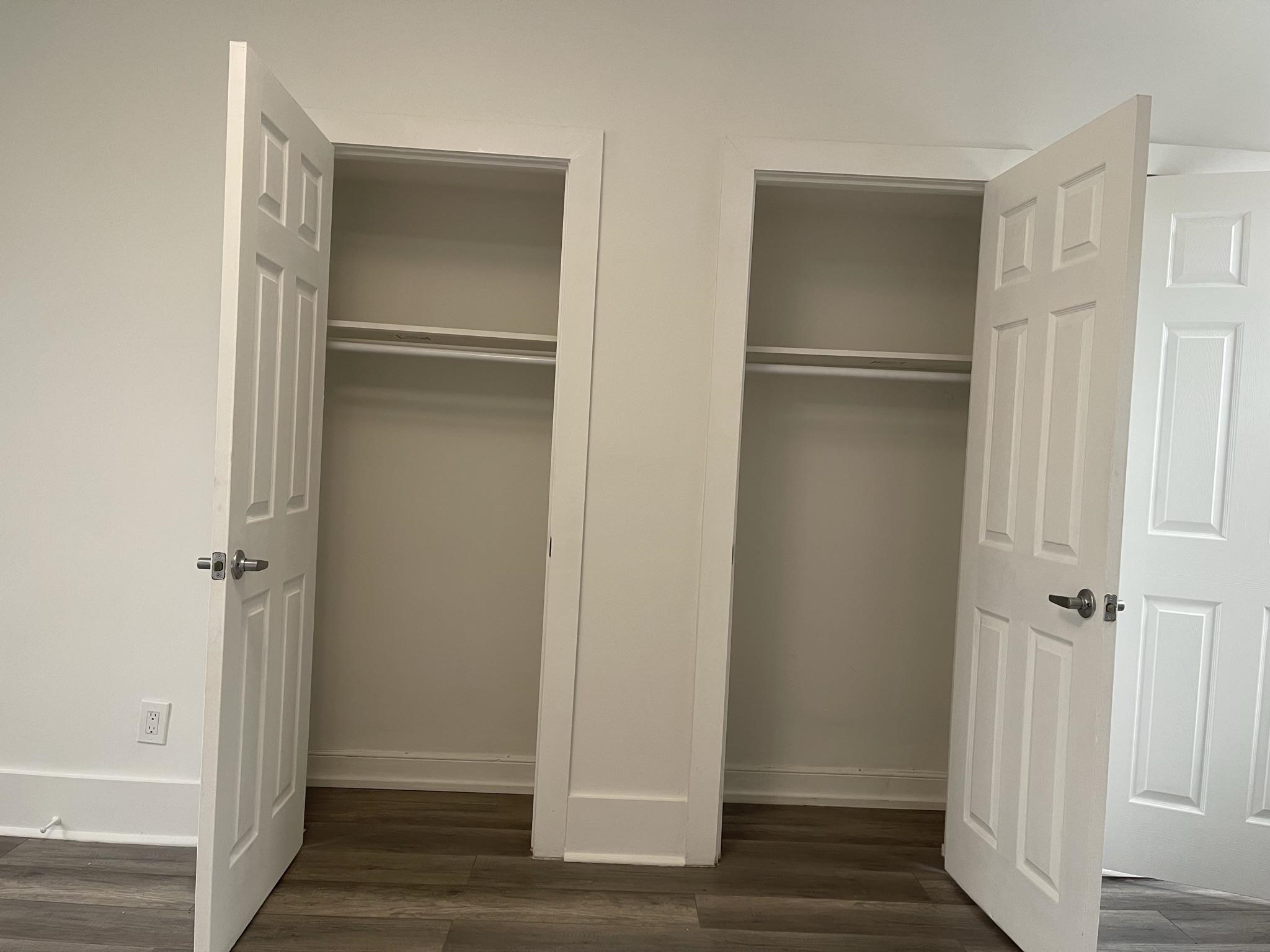 99 CLINTON AVE Unit: 2