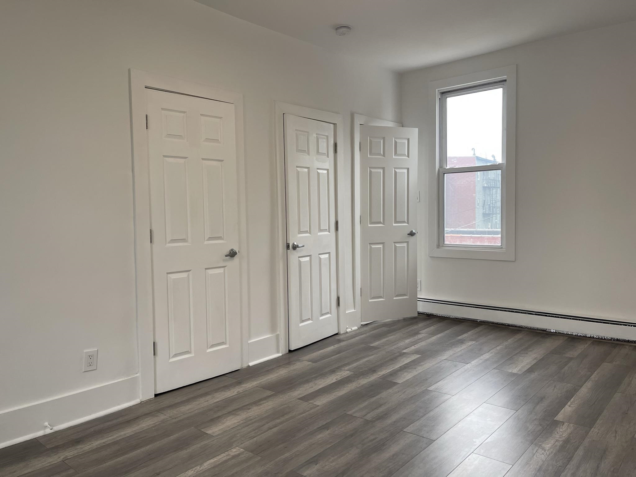 99 CLINTON AVE Unit: 2