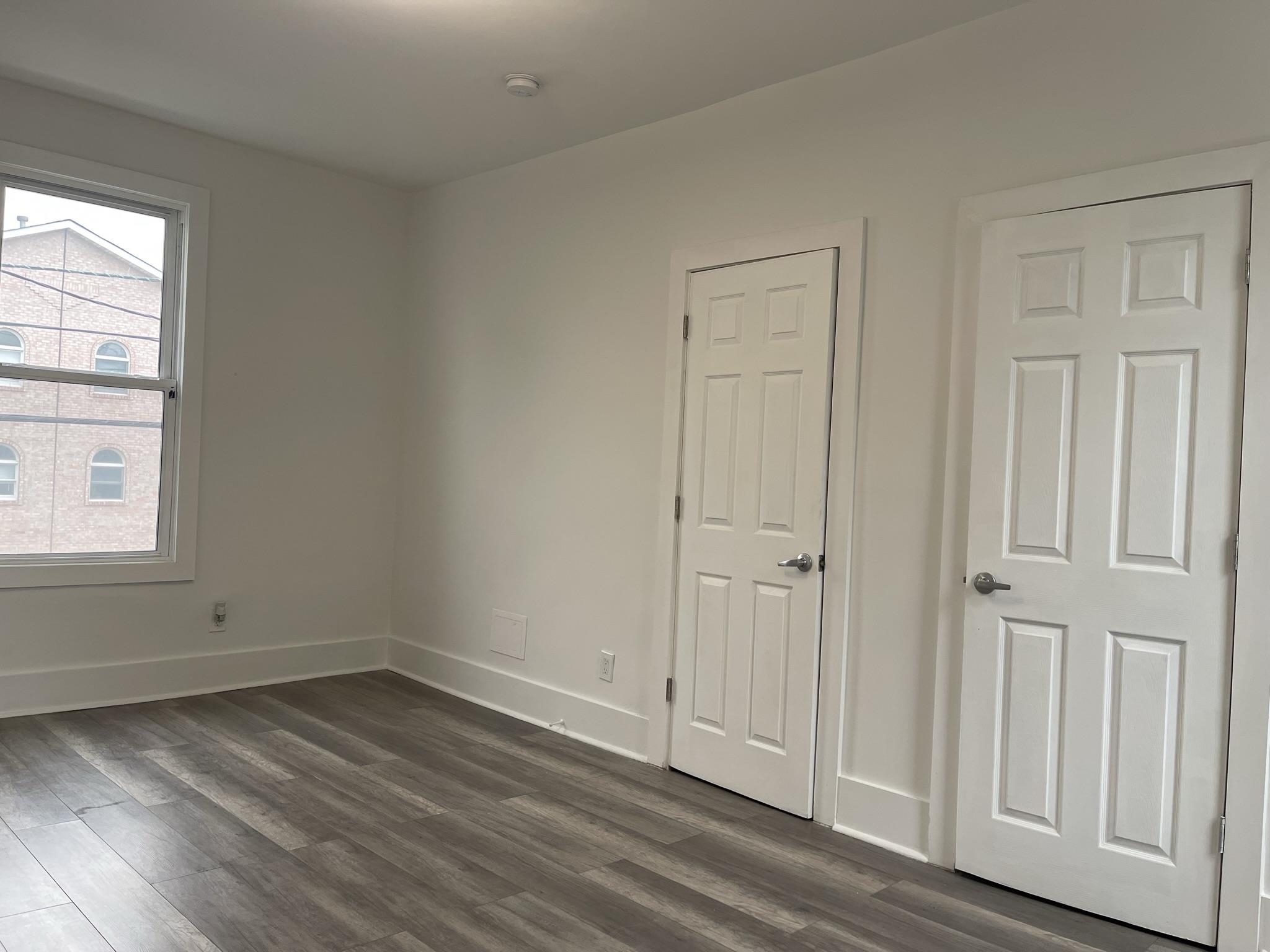 99 CLINTON AVE Unit: 2