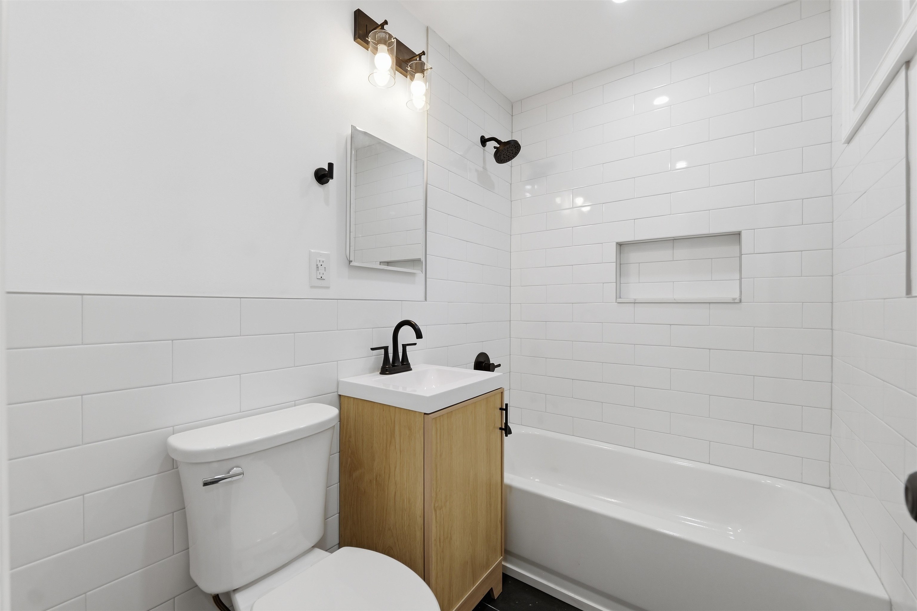 377 PASSAIC ST Unit: APT 1