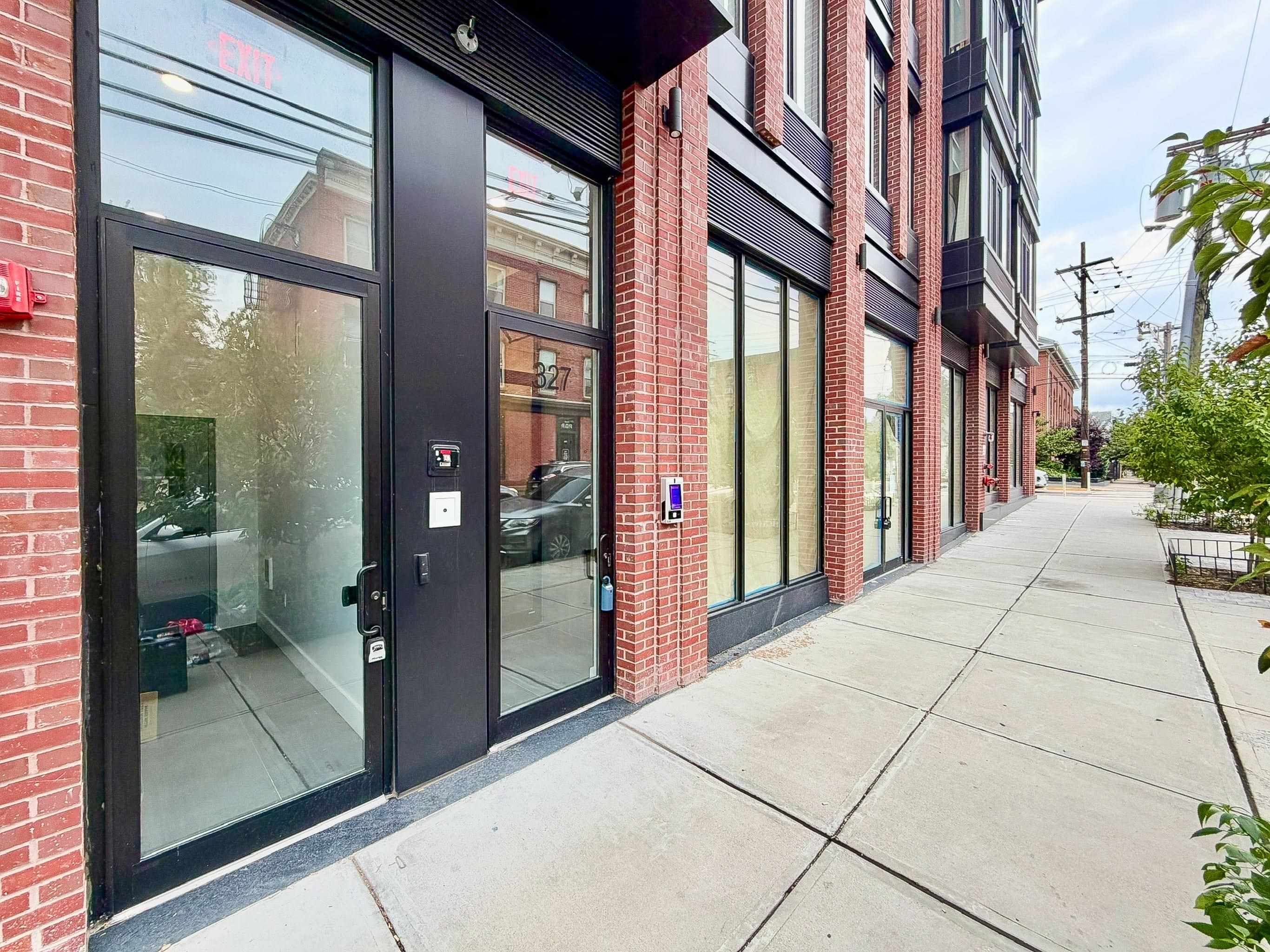 327 COMMUNIPAW AVE Unit: 304