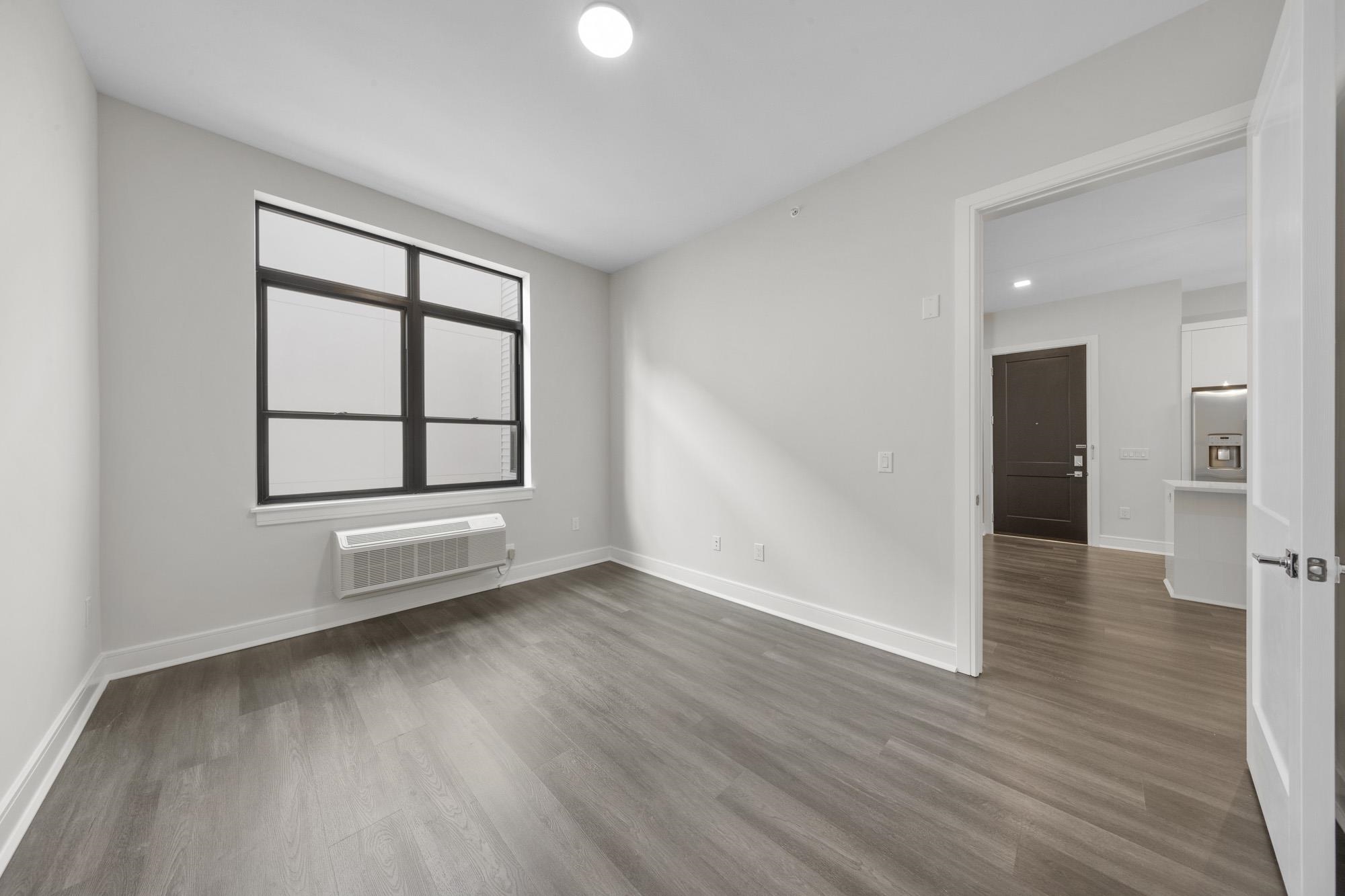 121 34TH ST Unit: 510
