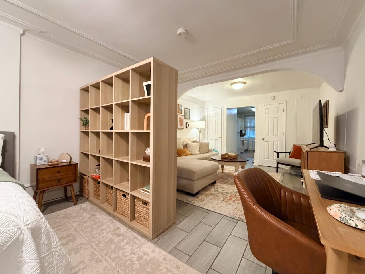 733 PARK AVE Unit: G