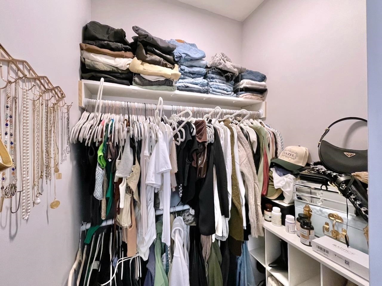 227 CLINTON ST