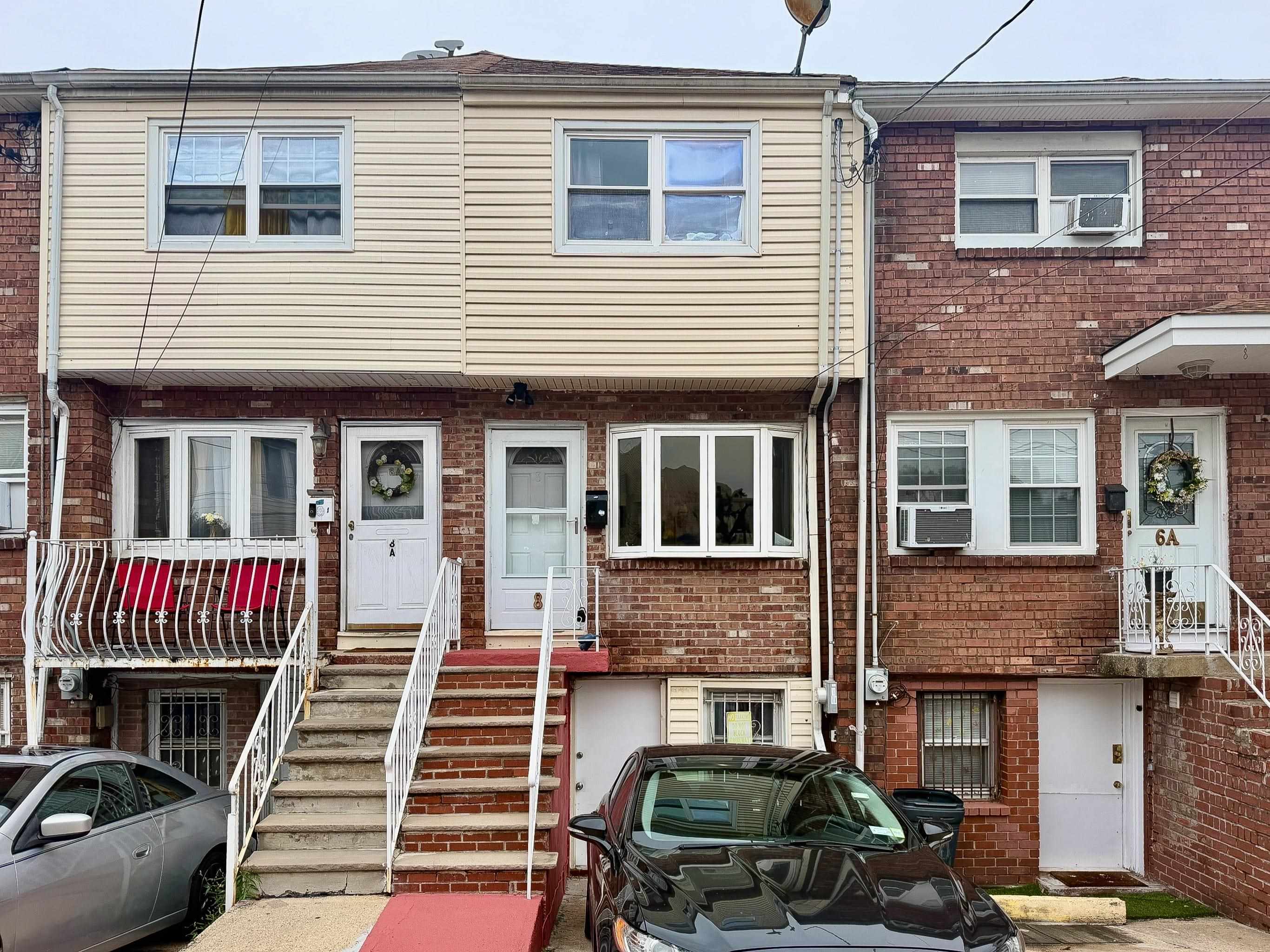 8 VAN NOSTRAND AVE