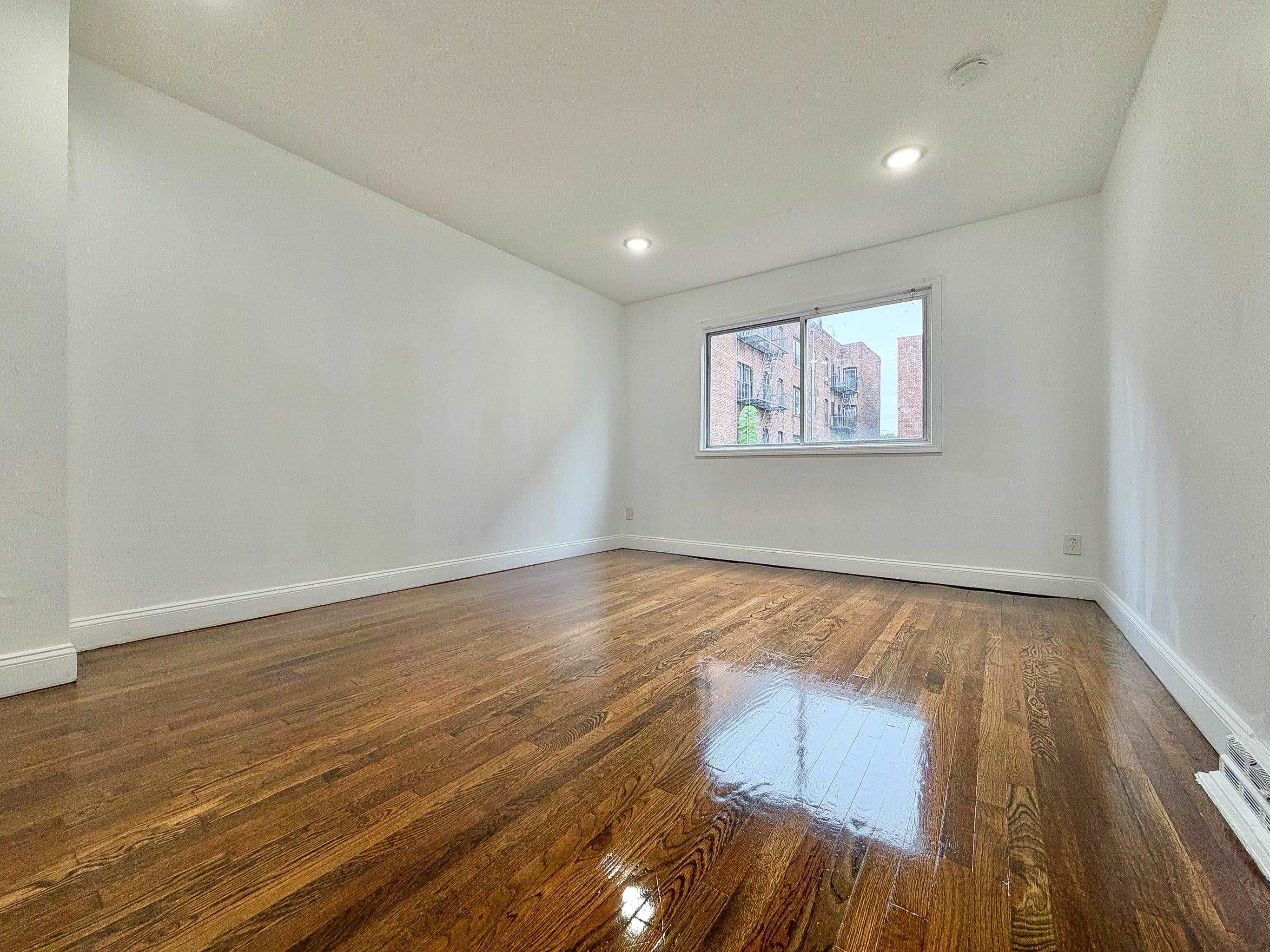 8 VAN NOSTRAND AVE