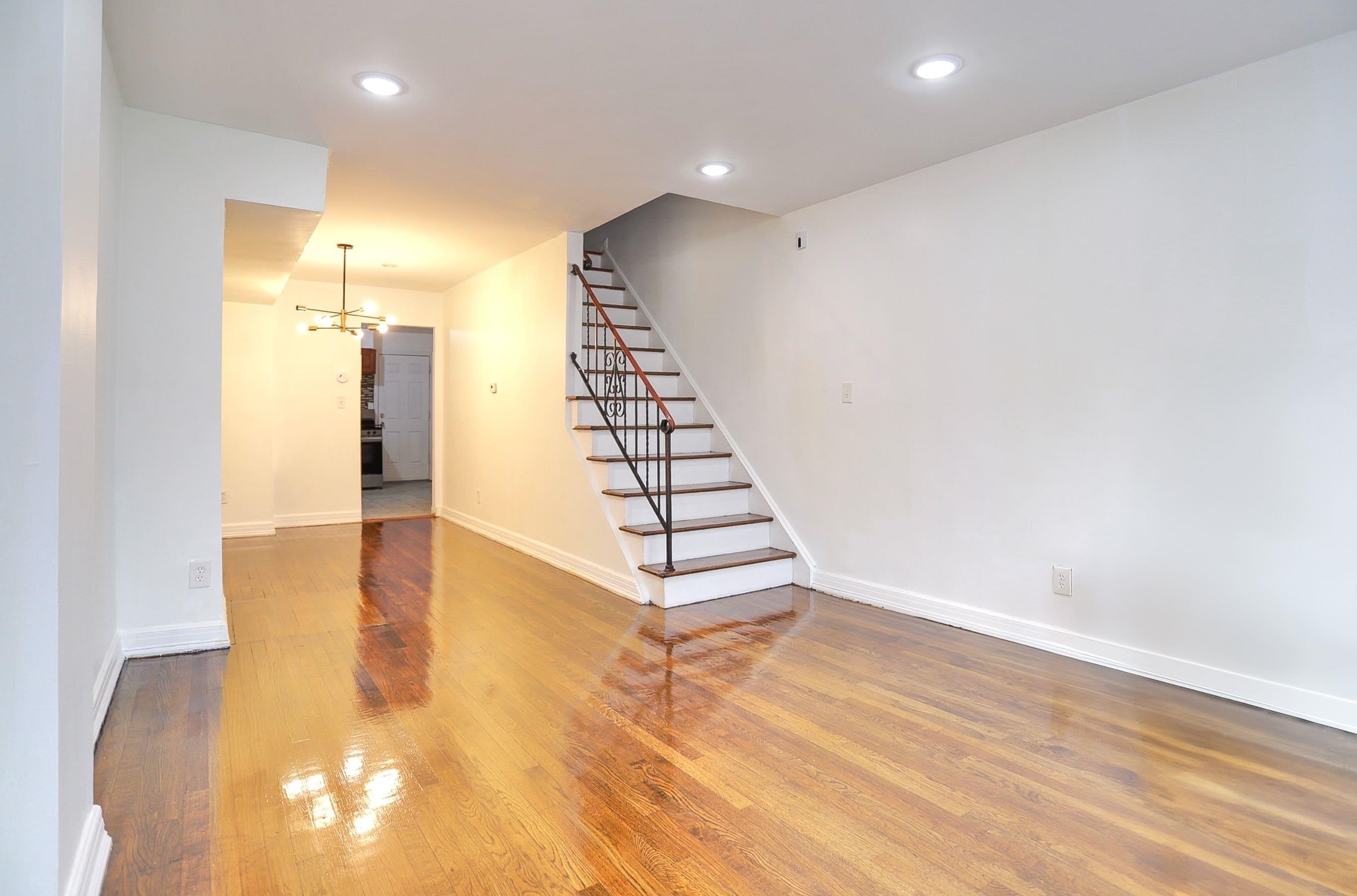 8 VAN NOSTRAND AVE