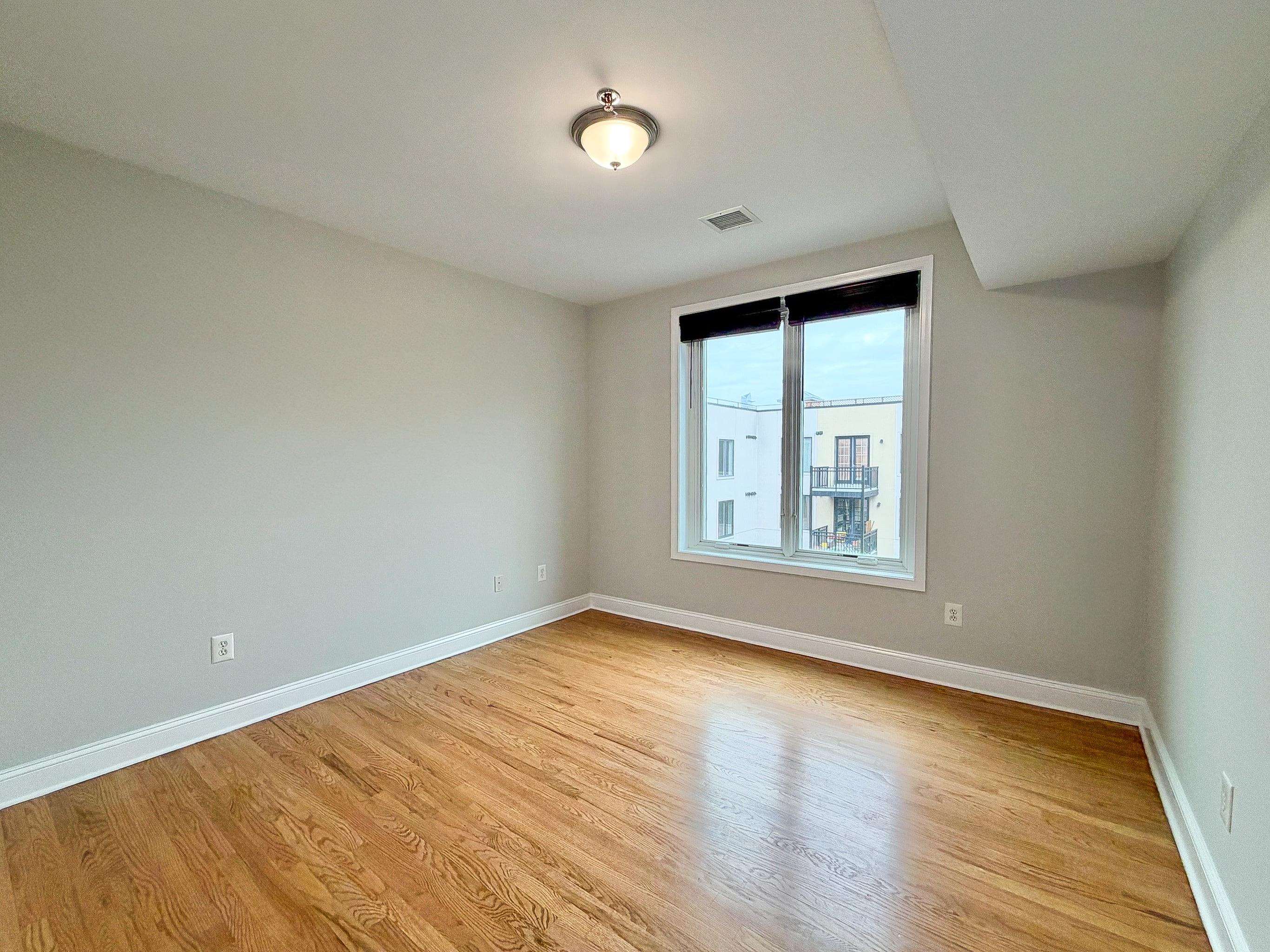 501 9TH ST Unit: 614
