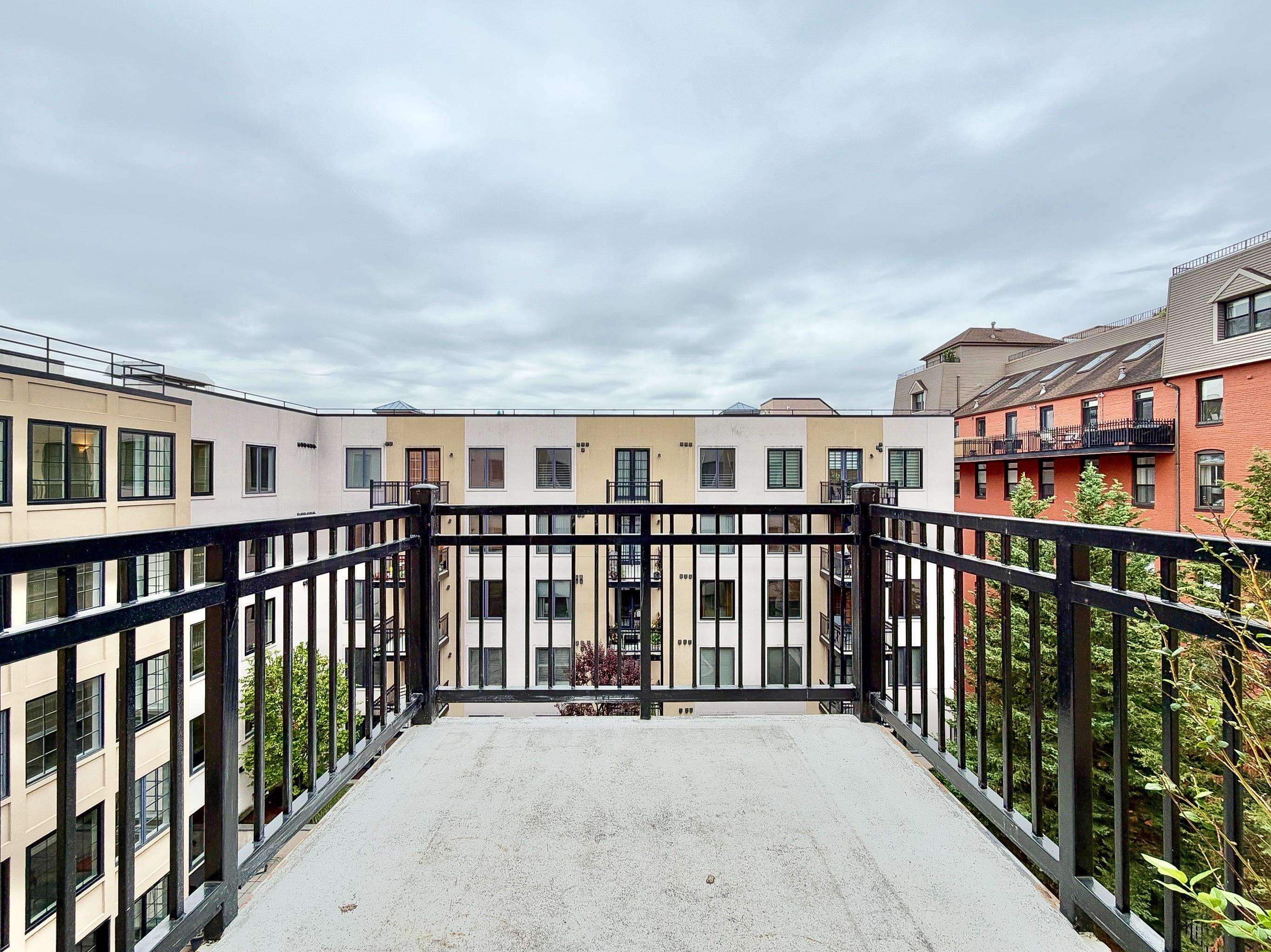 501 9TH ST Unit: 614