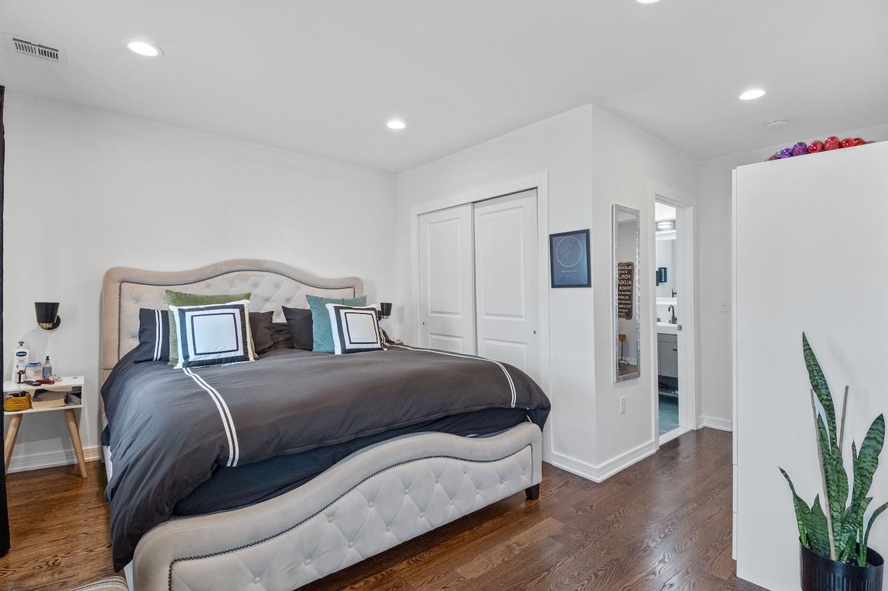 419 7TH ST Unit: 2