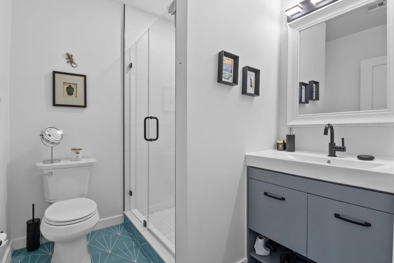 419 7TH ST Unit: 2
