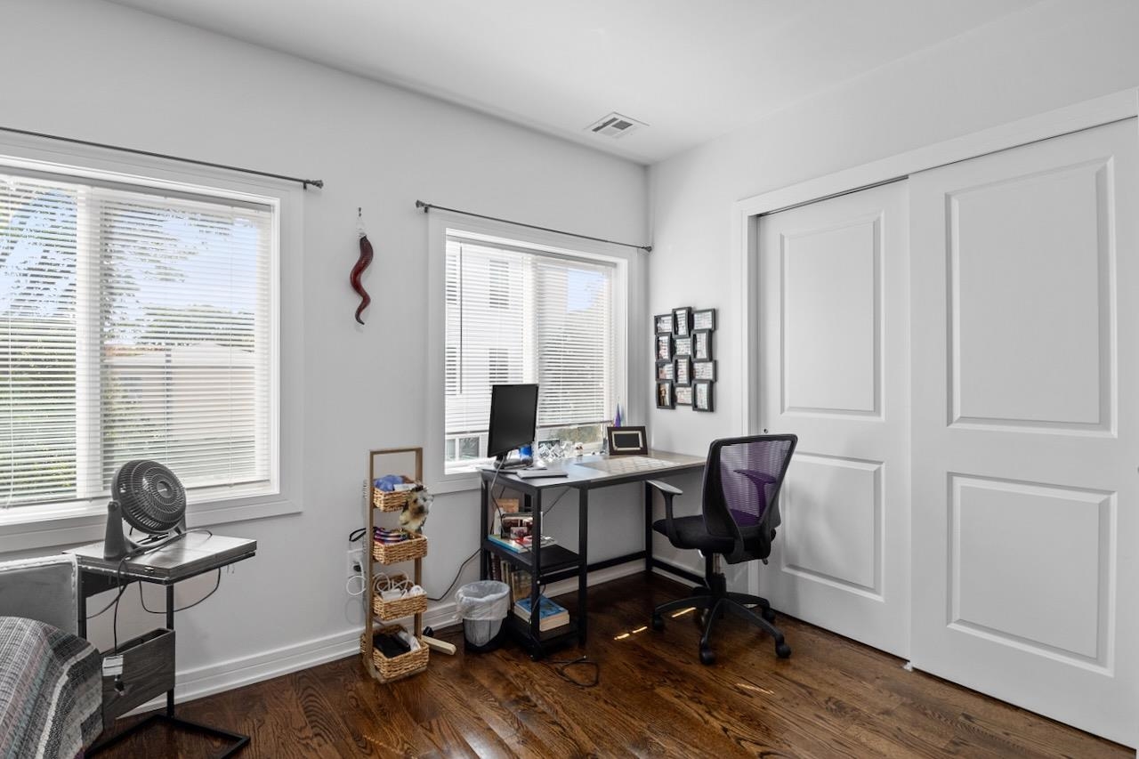 419 7TH ST Unit: 2