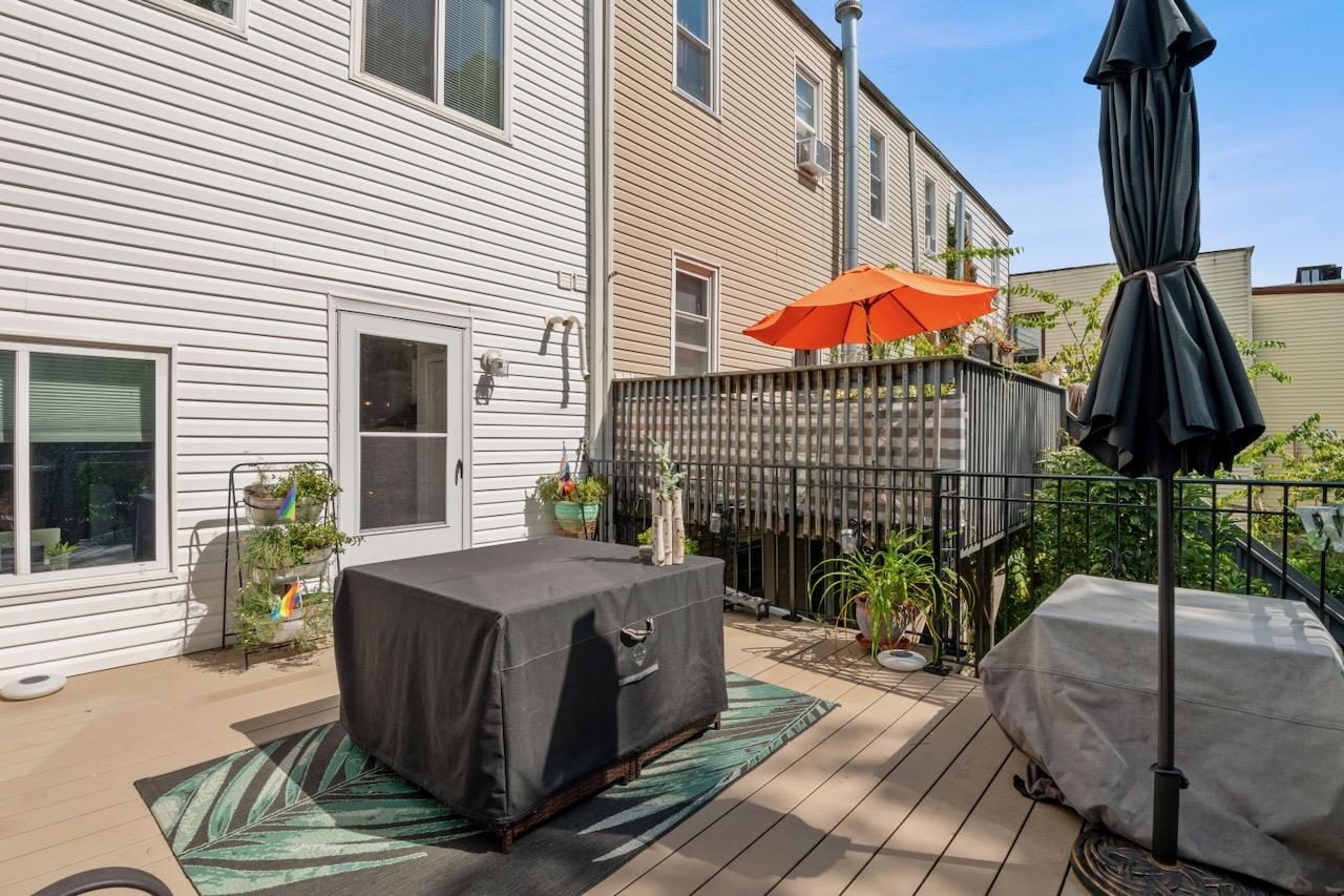 419 7TH ST Unit: 2