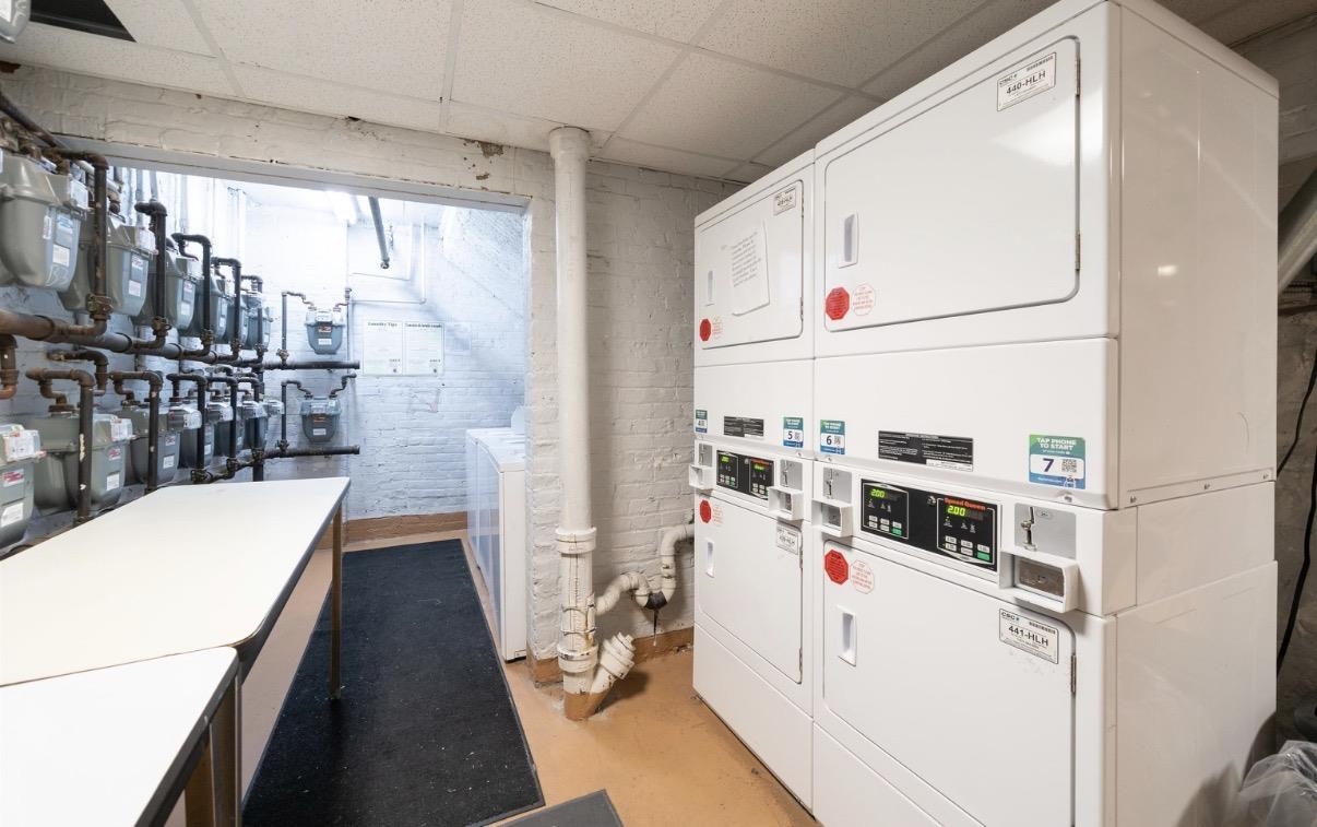 3726 PARK AVE Unit: E5
