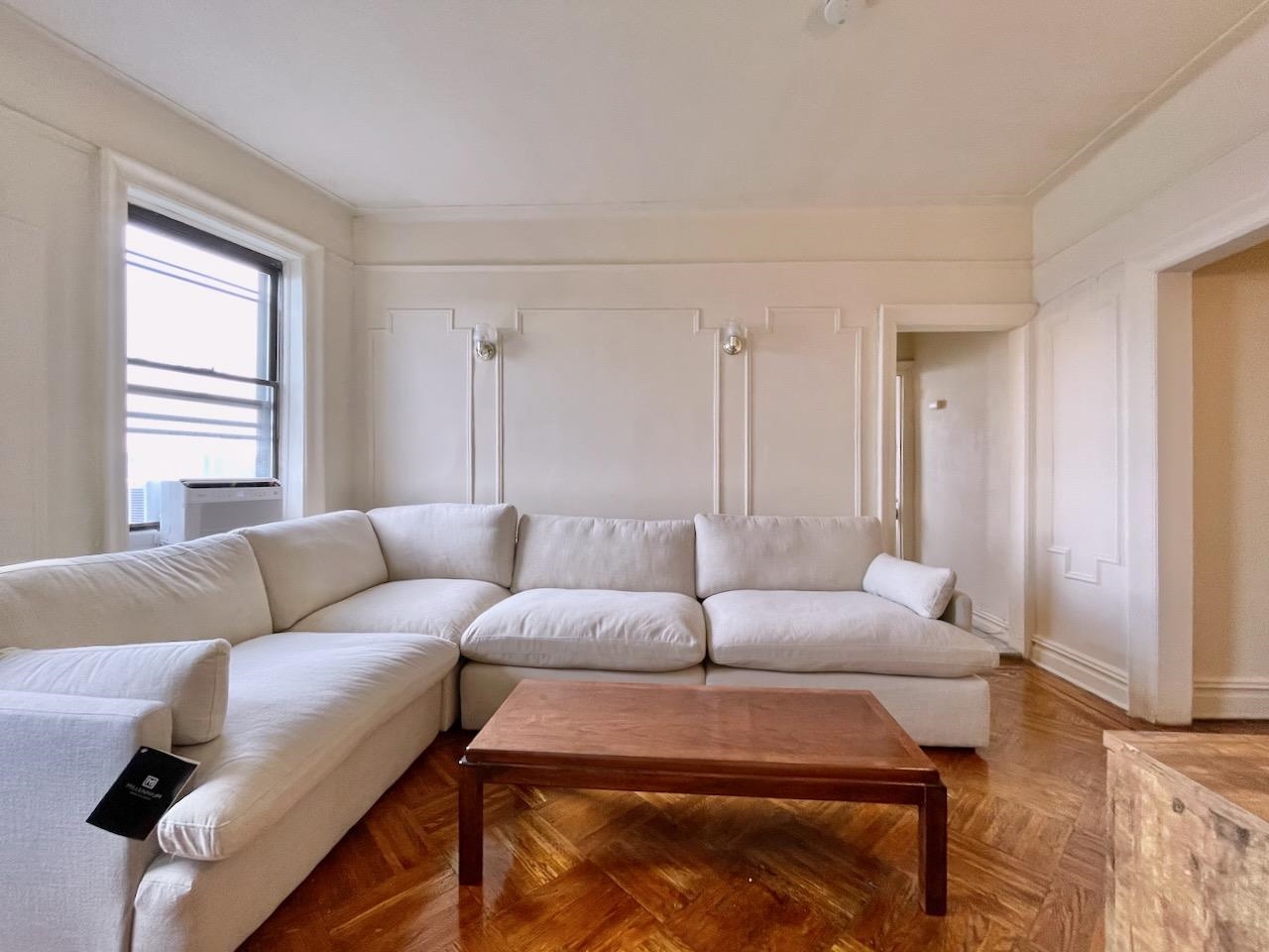 334 OGDEN AVE Unit: 25
