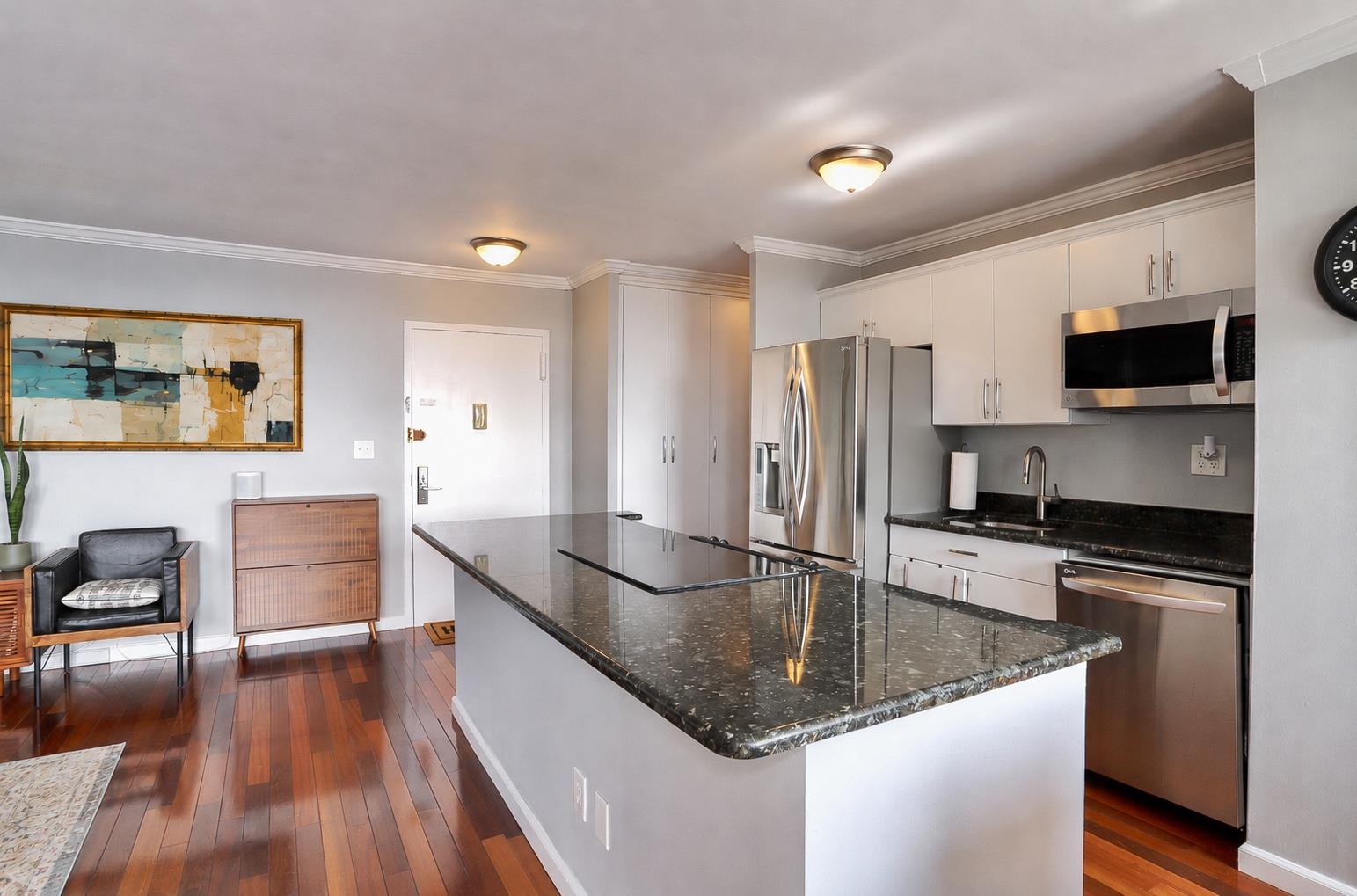100 MANHATTAN AVE Unit: 1309