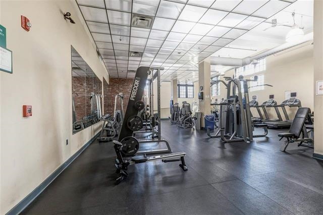 186 WAYNE ST Unit: 320