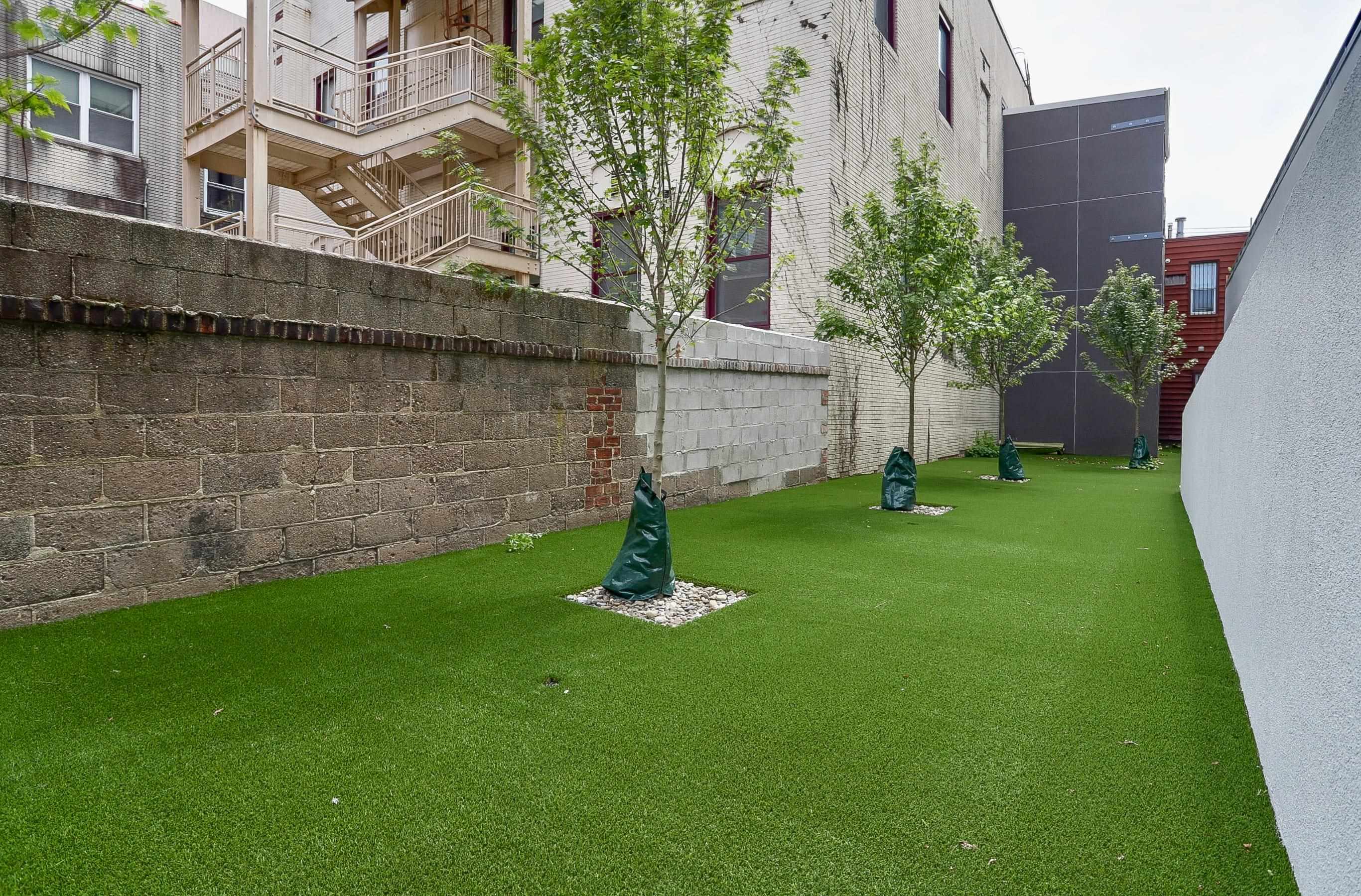 303 MADISON ST Unit: 301