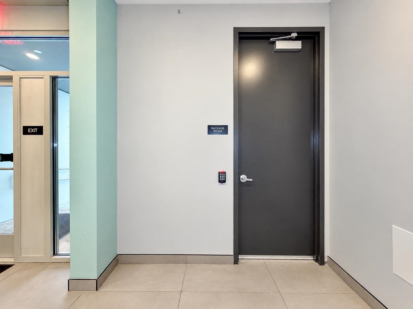 303 MADISON ST Unit: 301