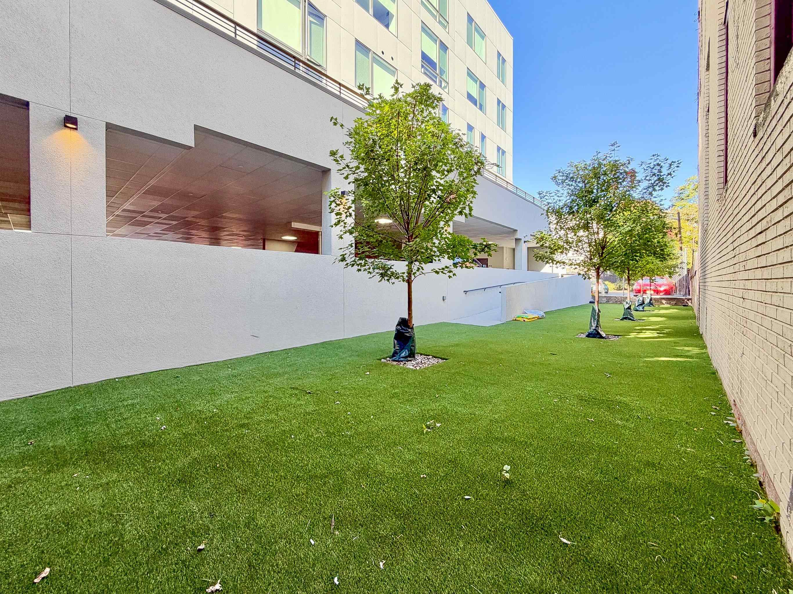 303 MADISON ST Unit: 301