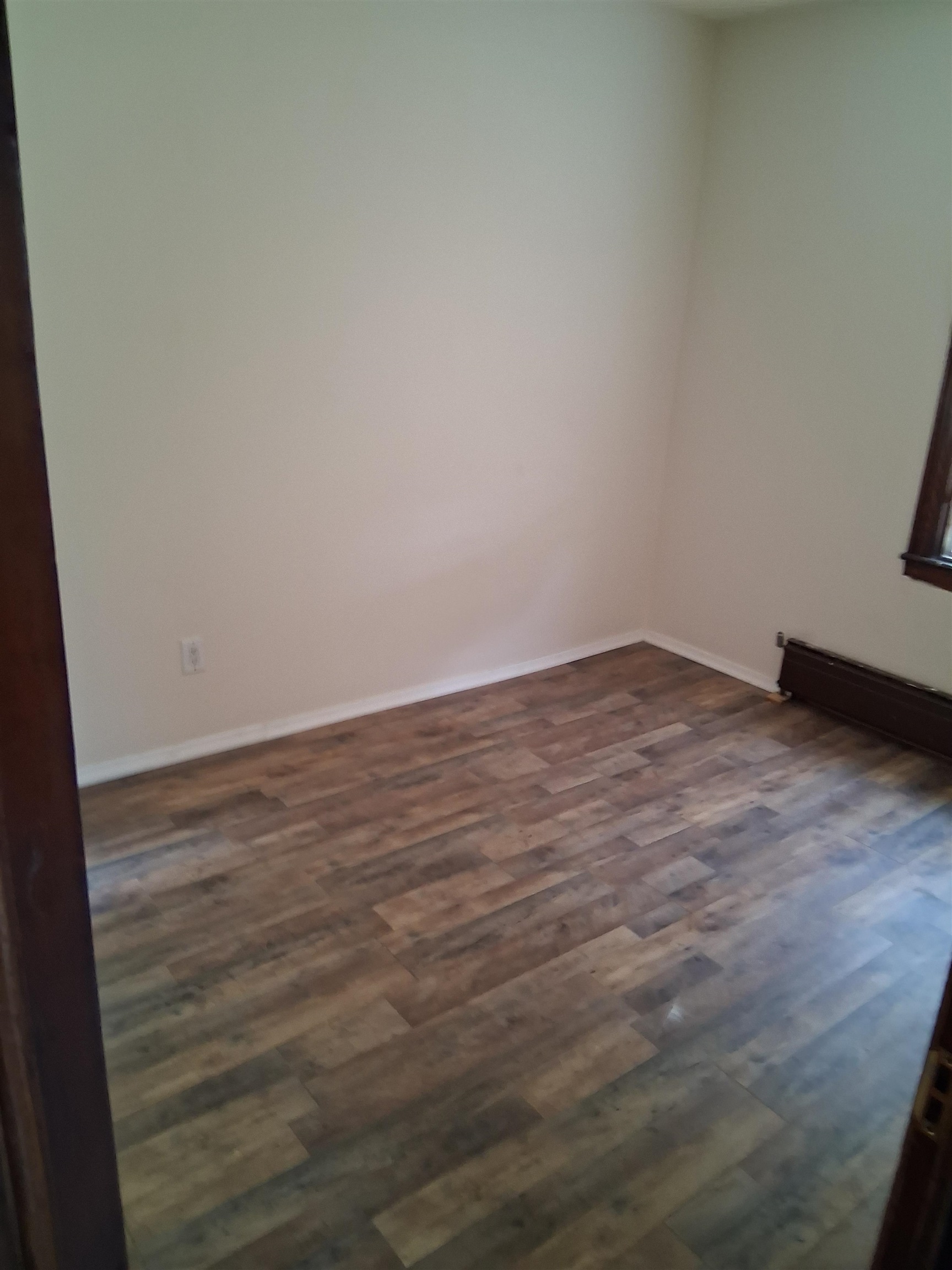 182 TERRACE AVE Unit: 2