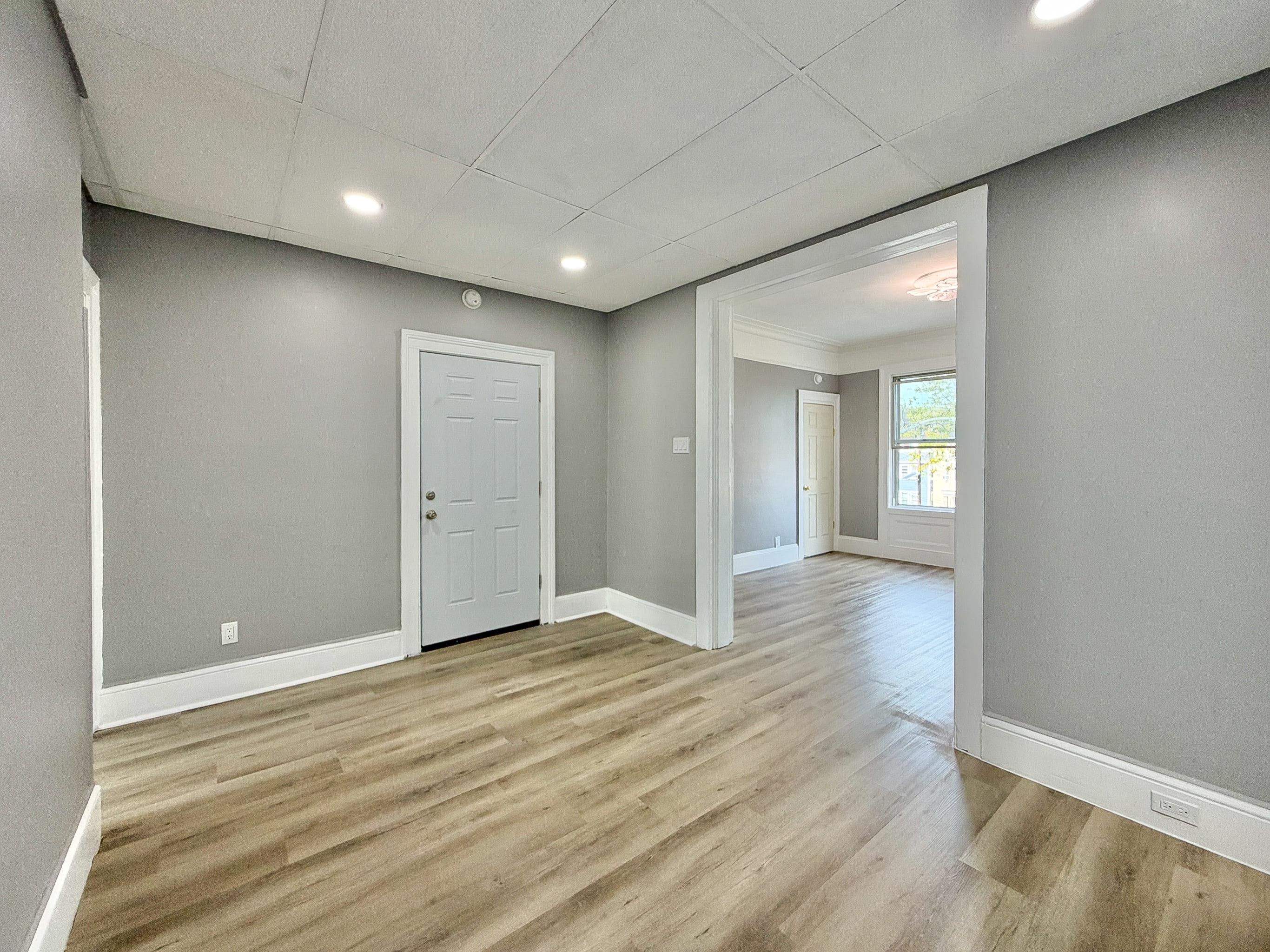 3612 KENNEDY BLVD Unit: 2