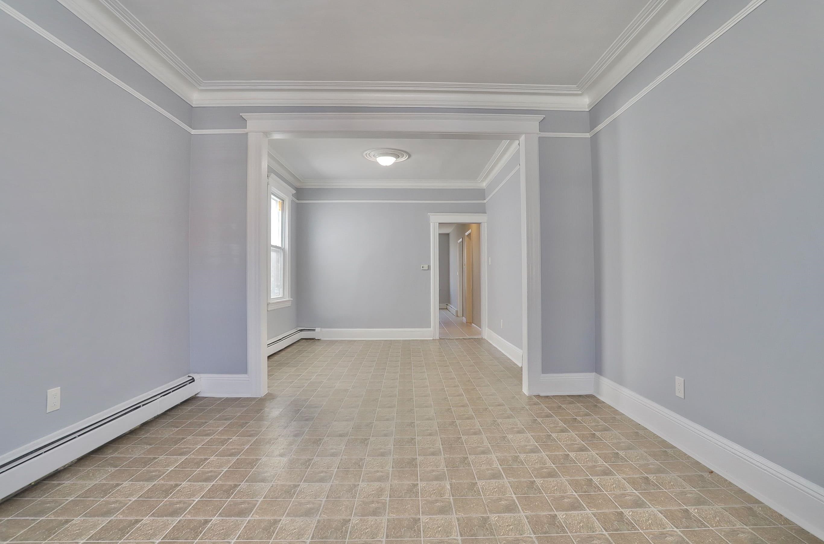 42 GREENVILLE AVE Unit: 2