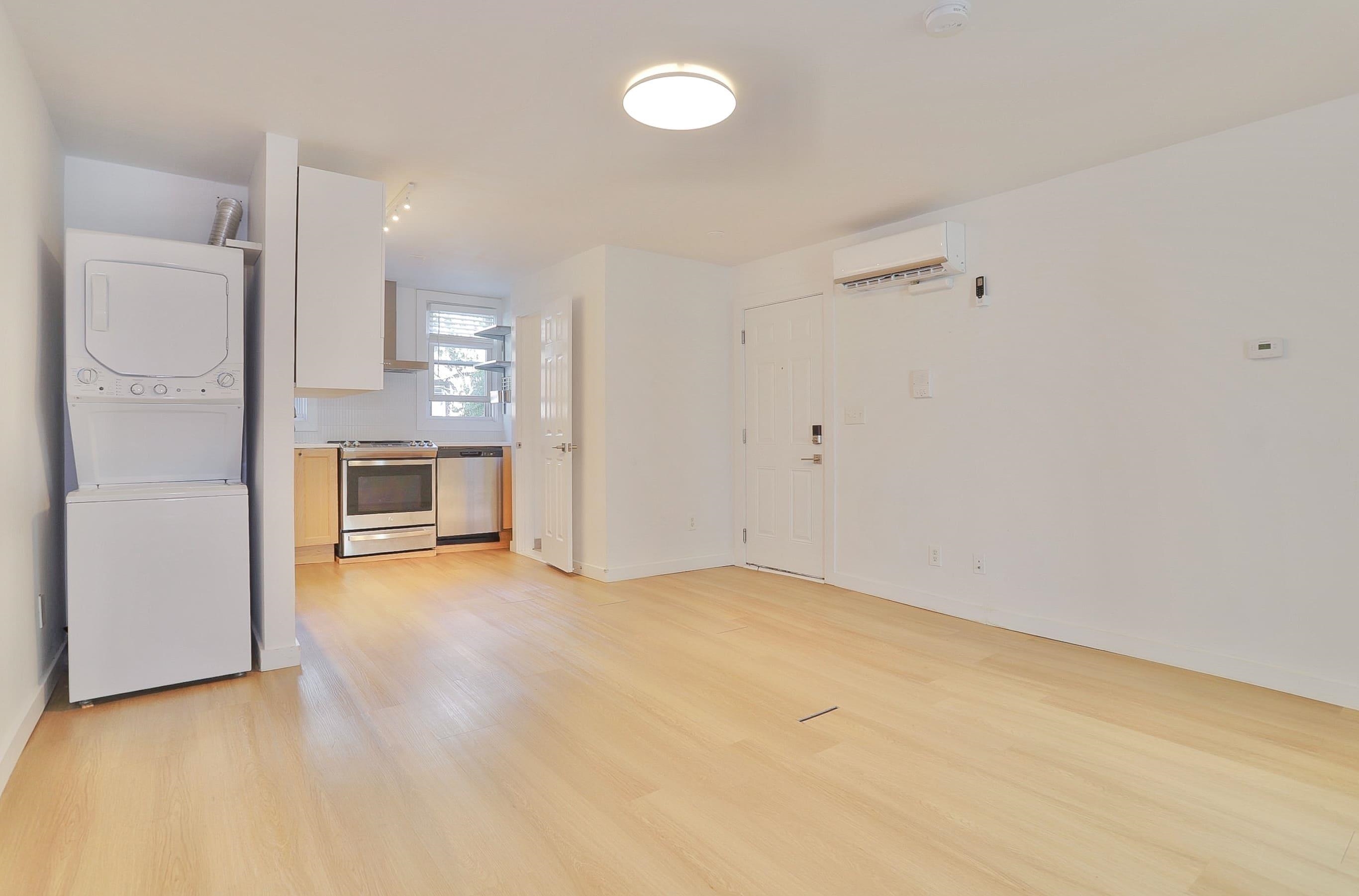 432 2ND ST Unit: 1