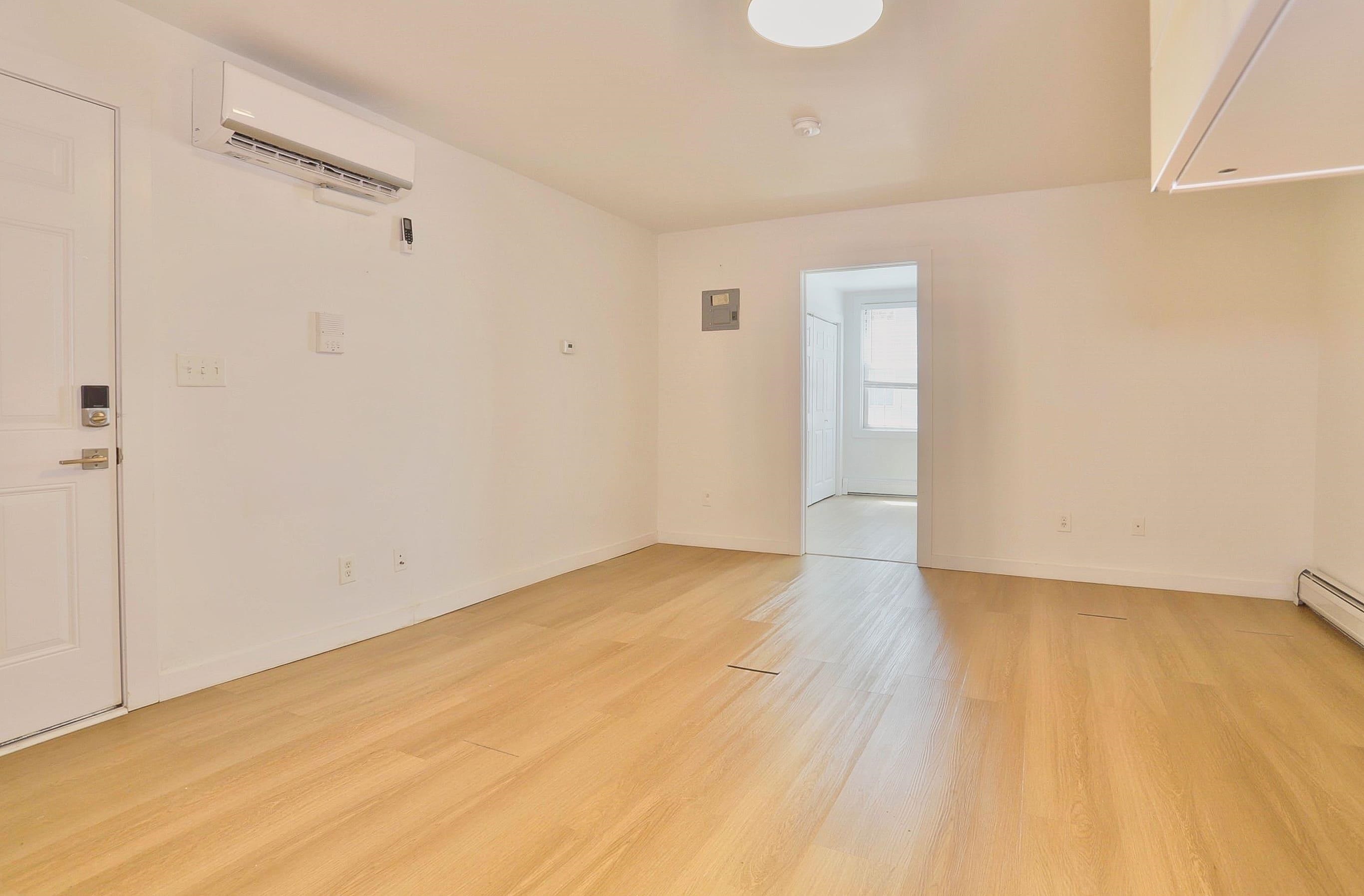 432 2ND ST Unit: 1